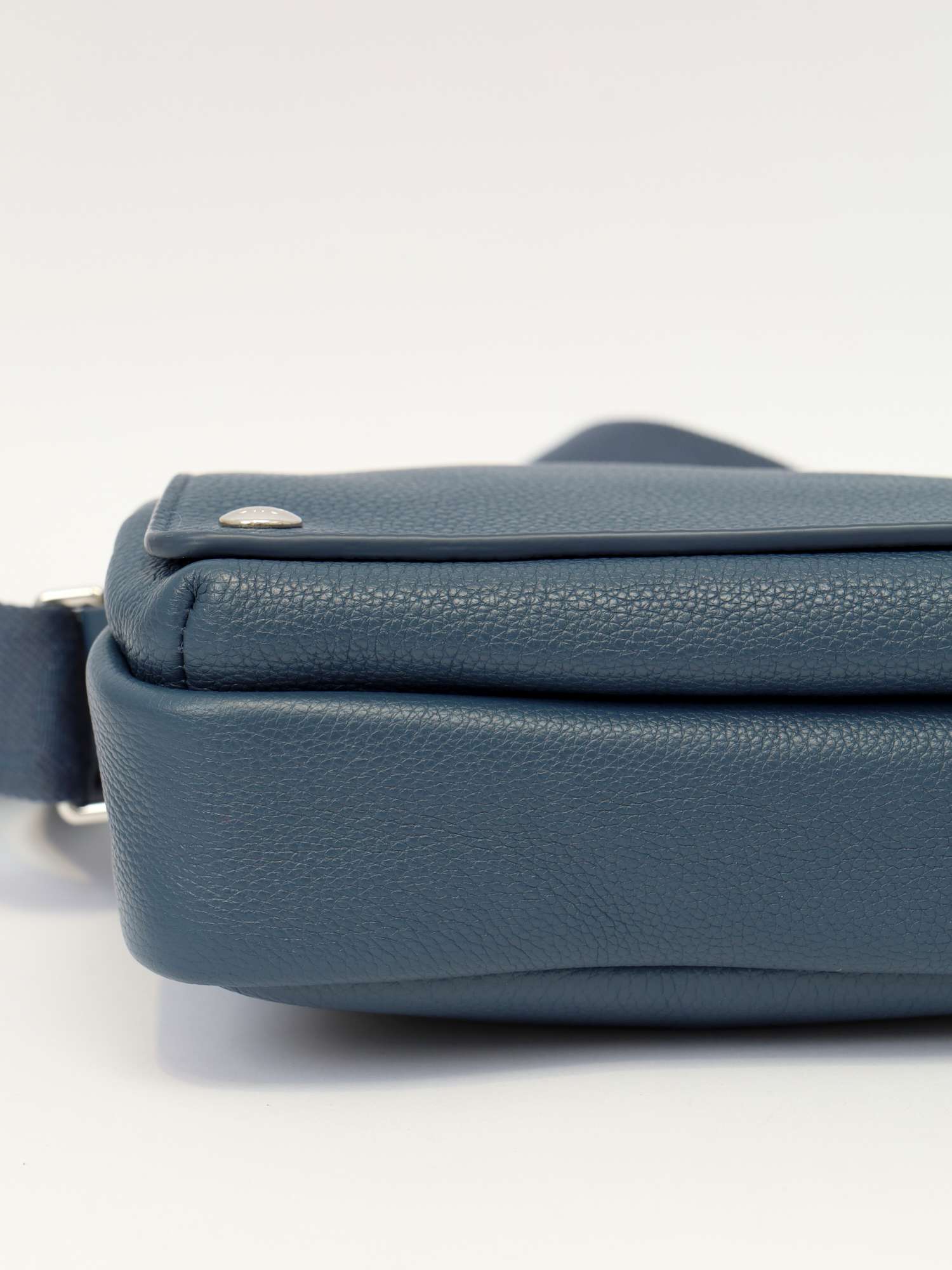 Сумки Loewe Pebble изображение #9