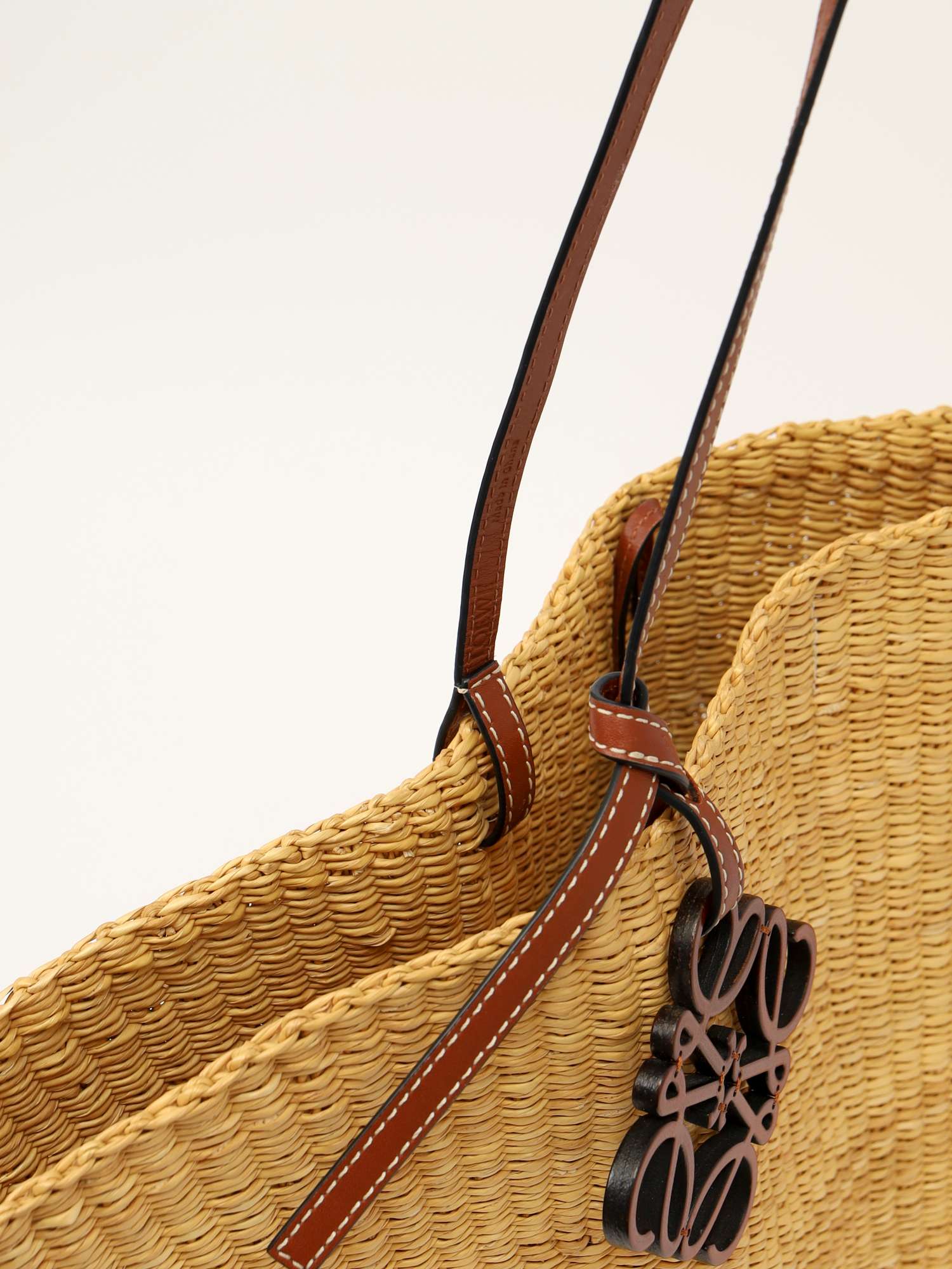 Сумки Loewe Shell изображение #8