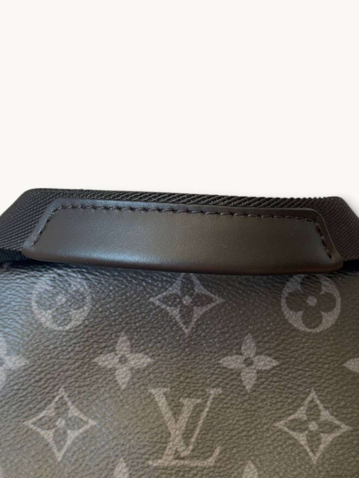 Сумки Louis Vuitton Discovery  изображение #9