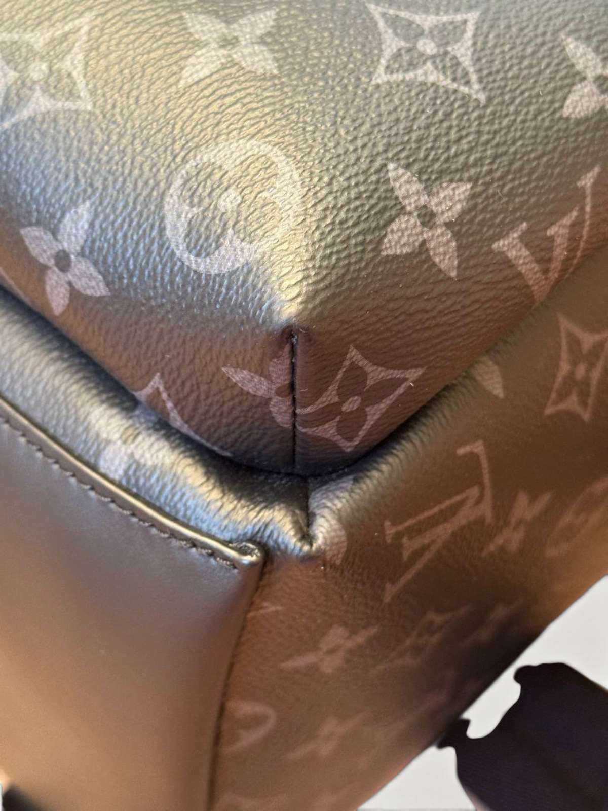 Сумки Louis Vuitton Discovery  изображение #11