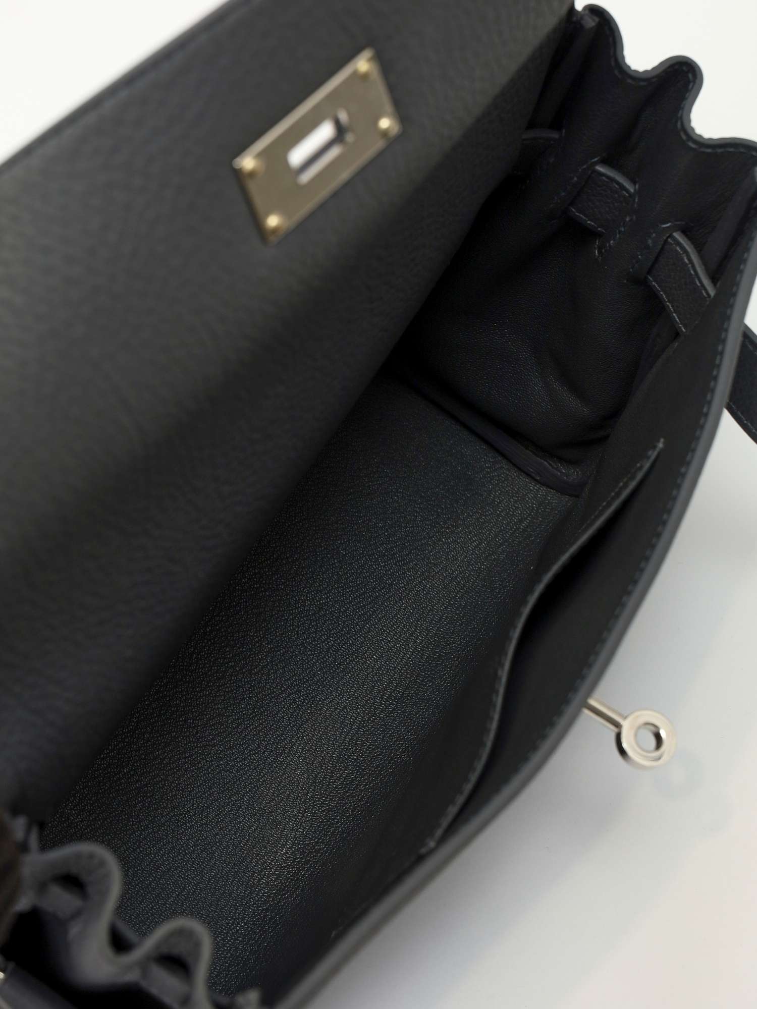 Сумки Hermes Kelly Messenger  изображение #14