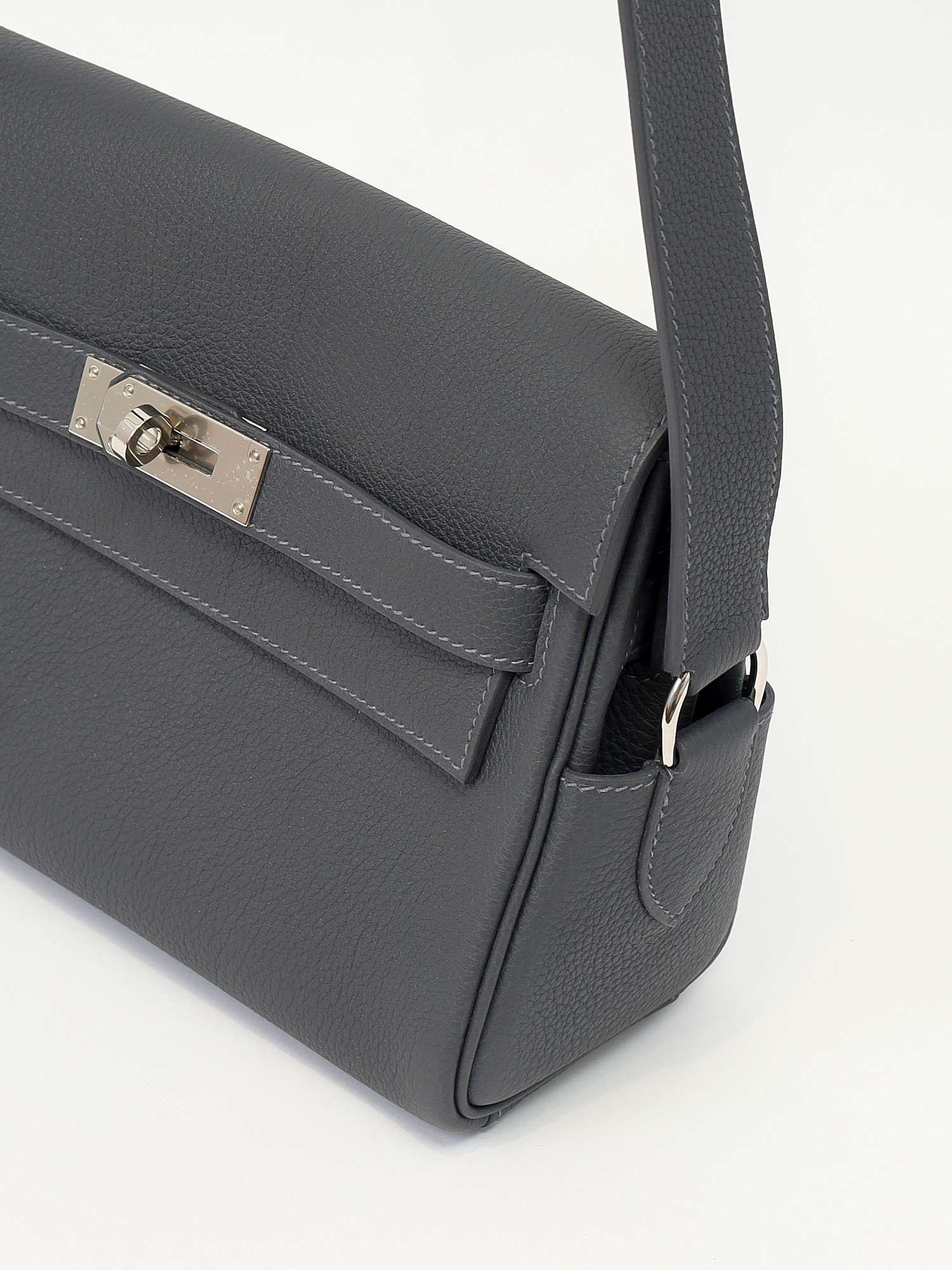 Сумки Hermes Kelly Messenger  изображение #11