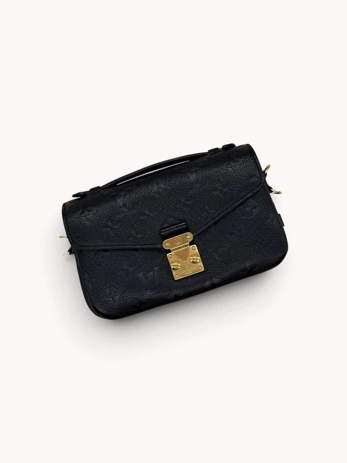 Сумки Louis Vuitton Pochette Metis изображение #4