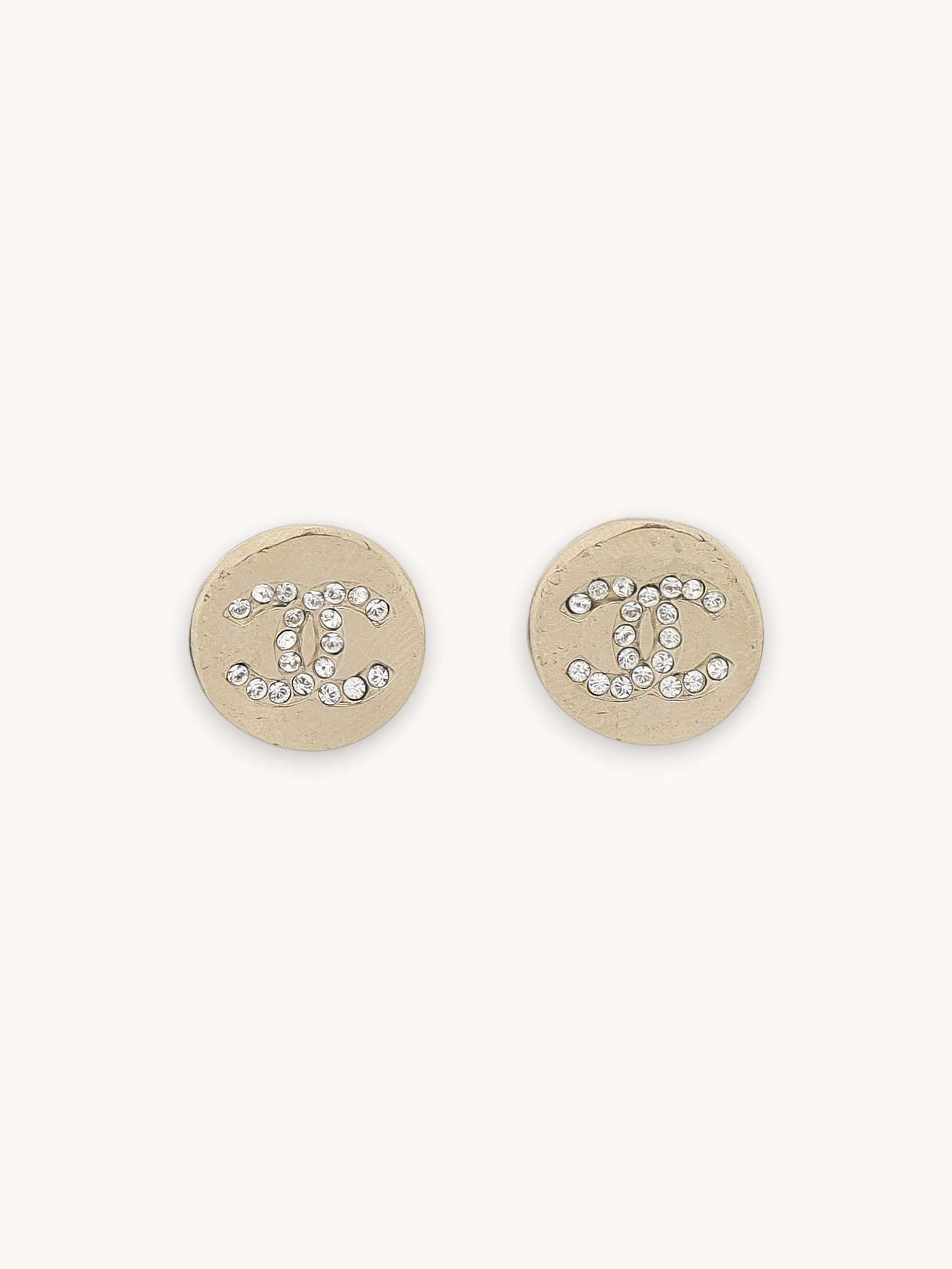 Chanel Clips