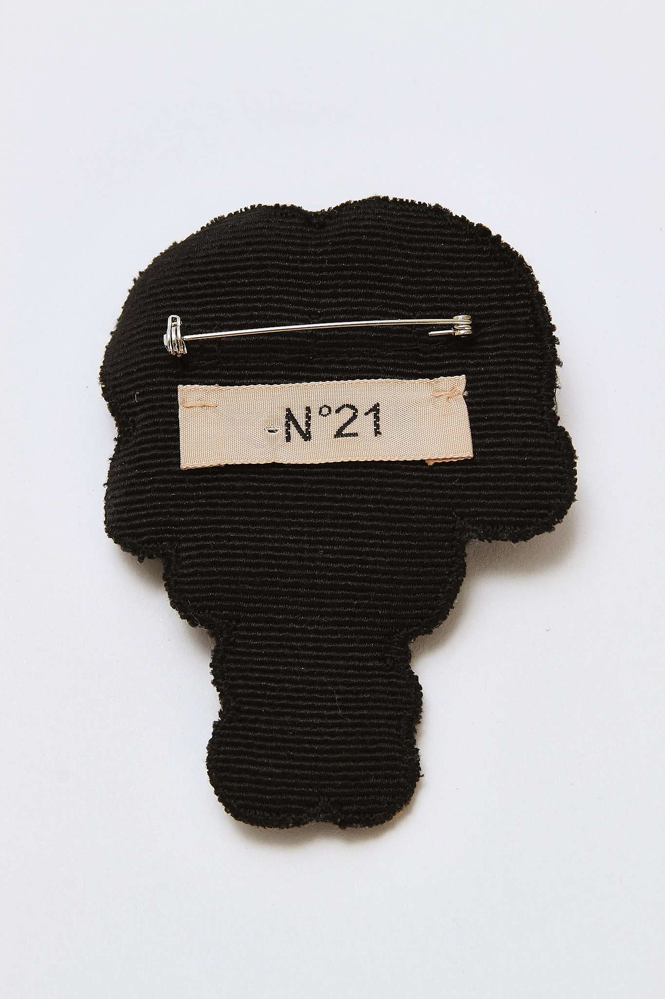 N21 Brooch 2