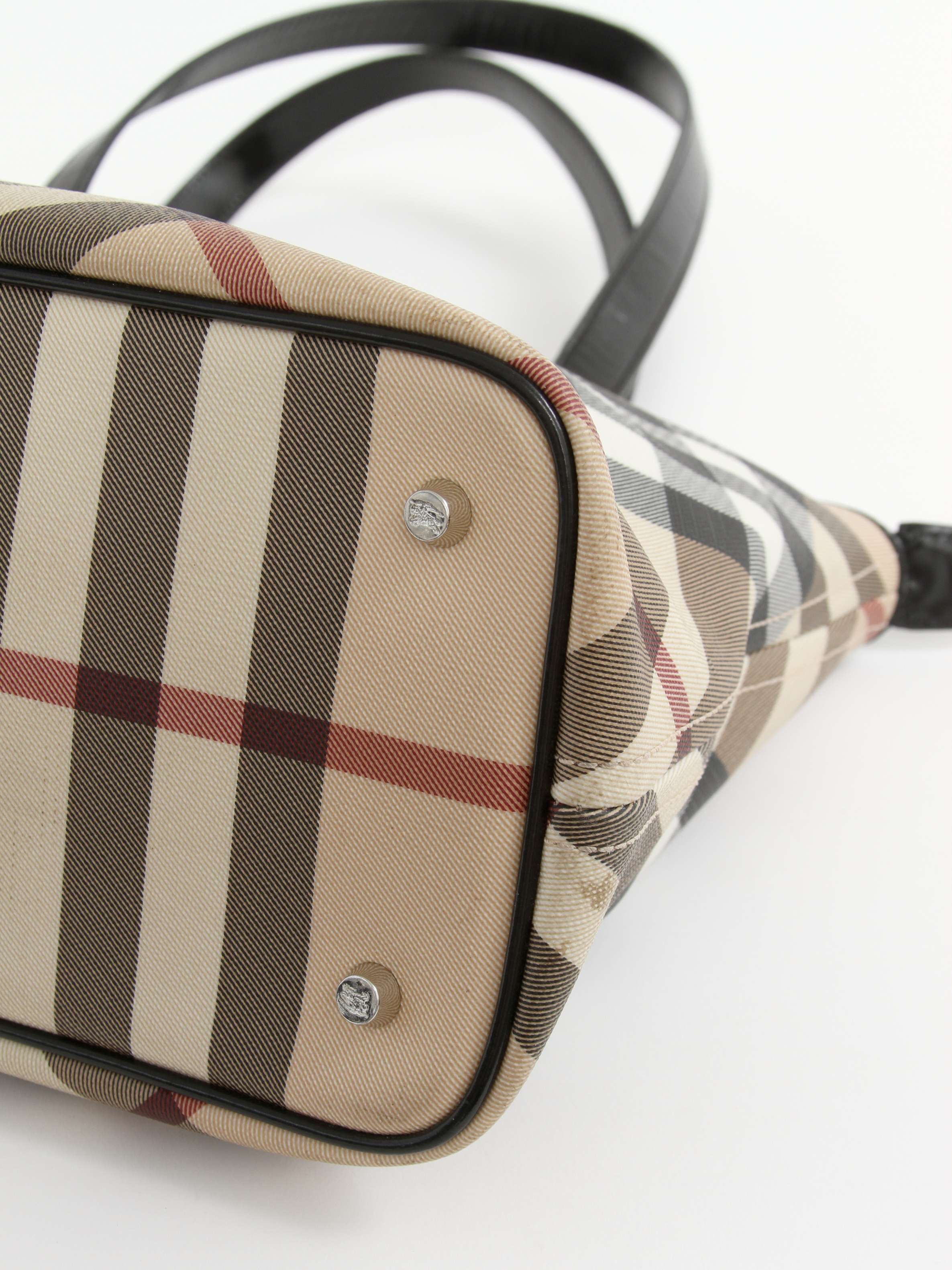 Burberry Regent 5