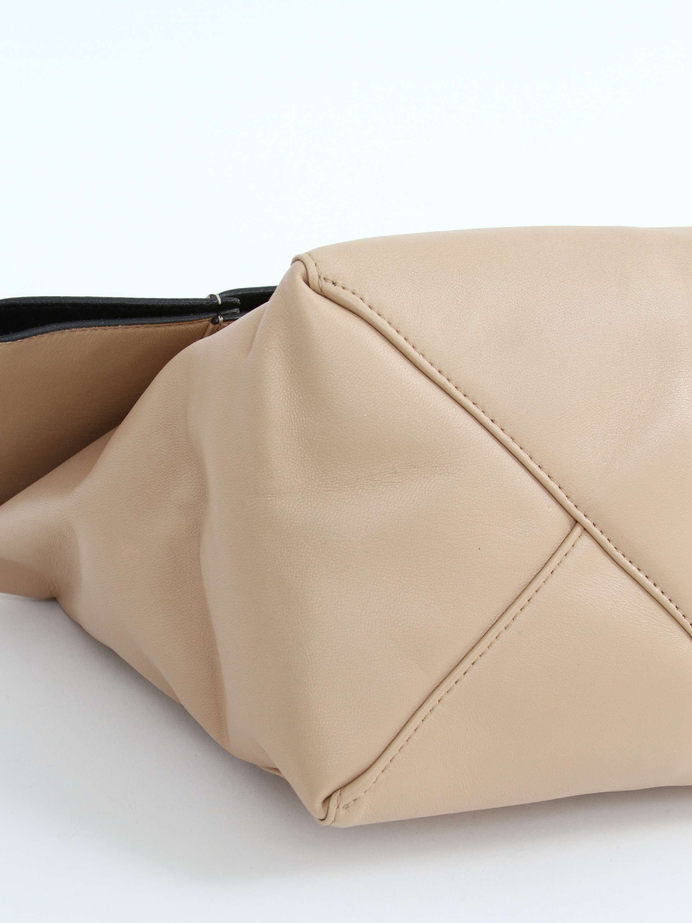 Celine Clasp 5