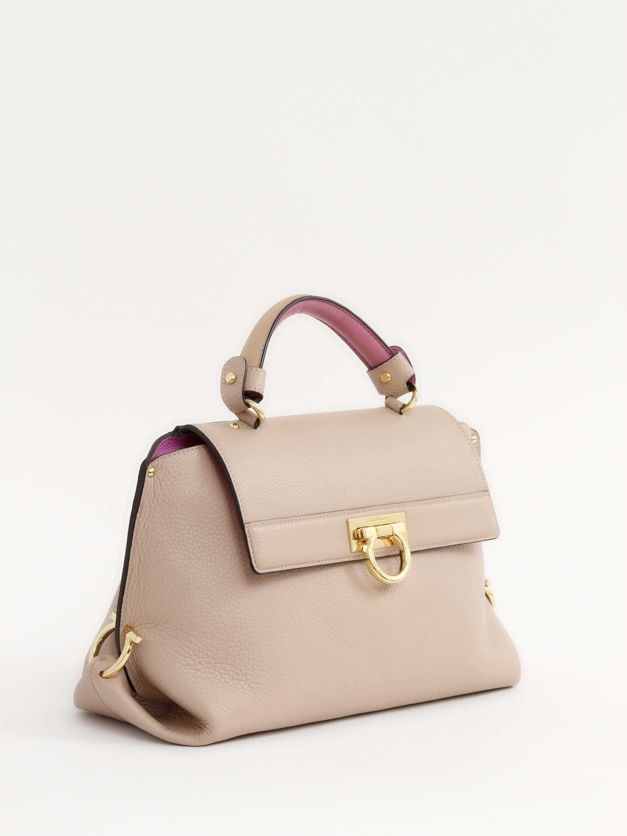 Salvatore Ferragamo Sofia 2