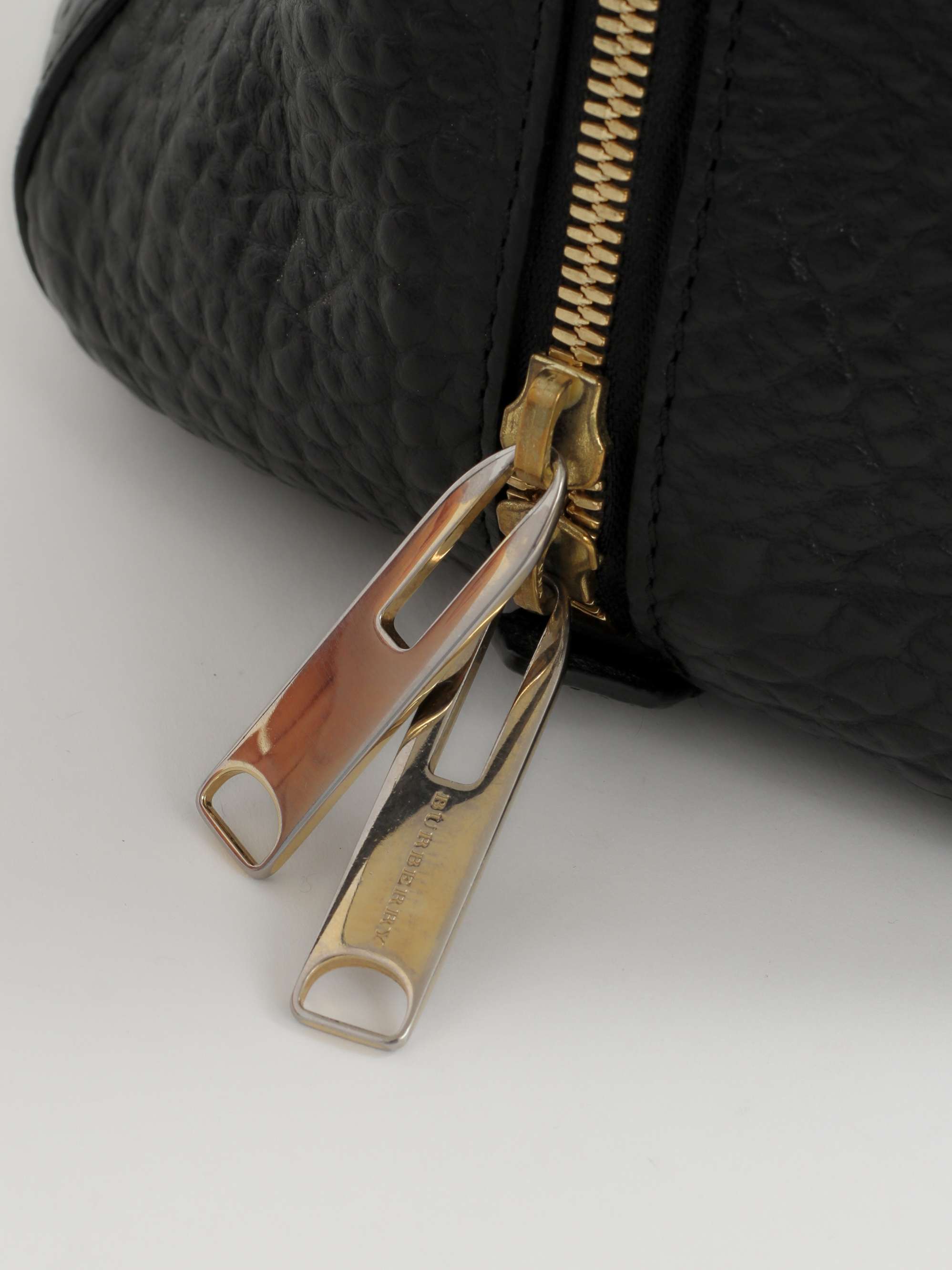 Burberry Alchester  5
