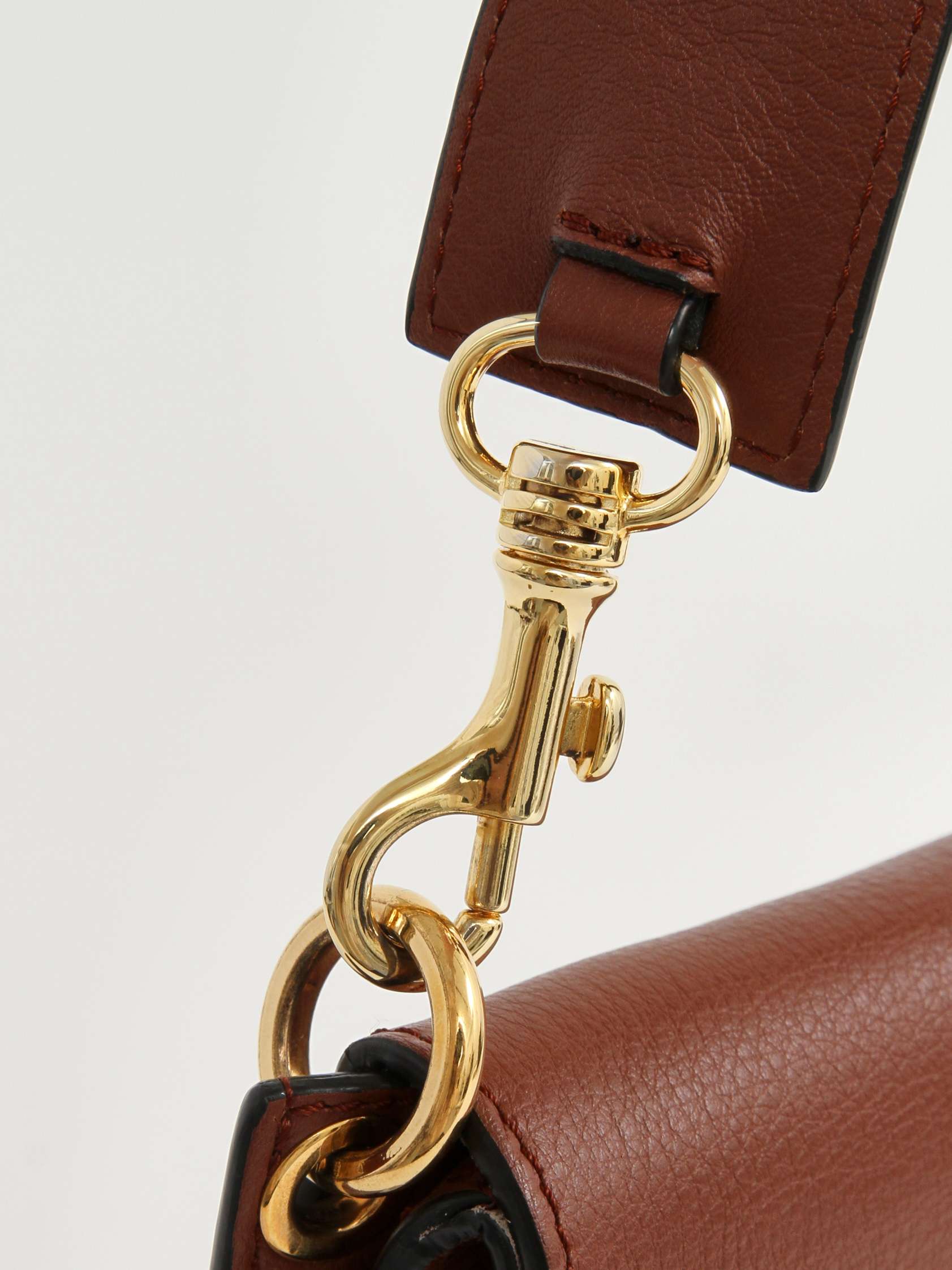 JW Anderson Pierce  5