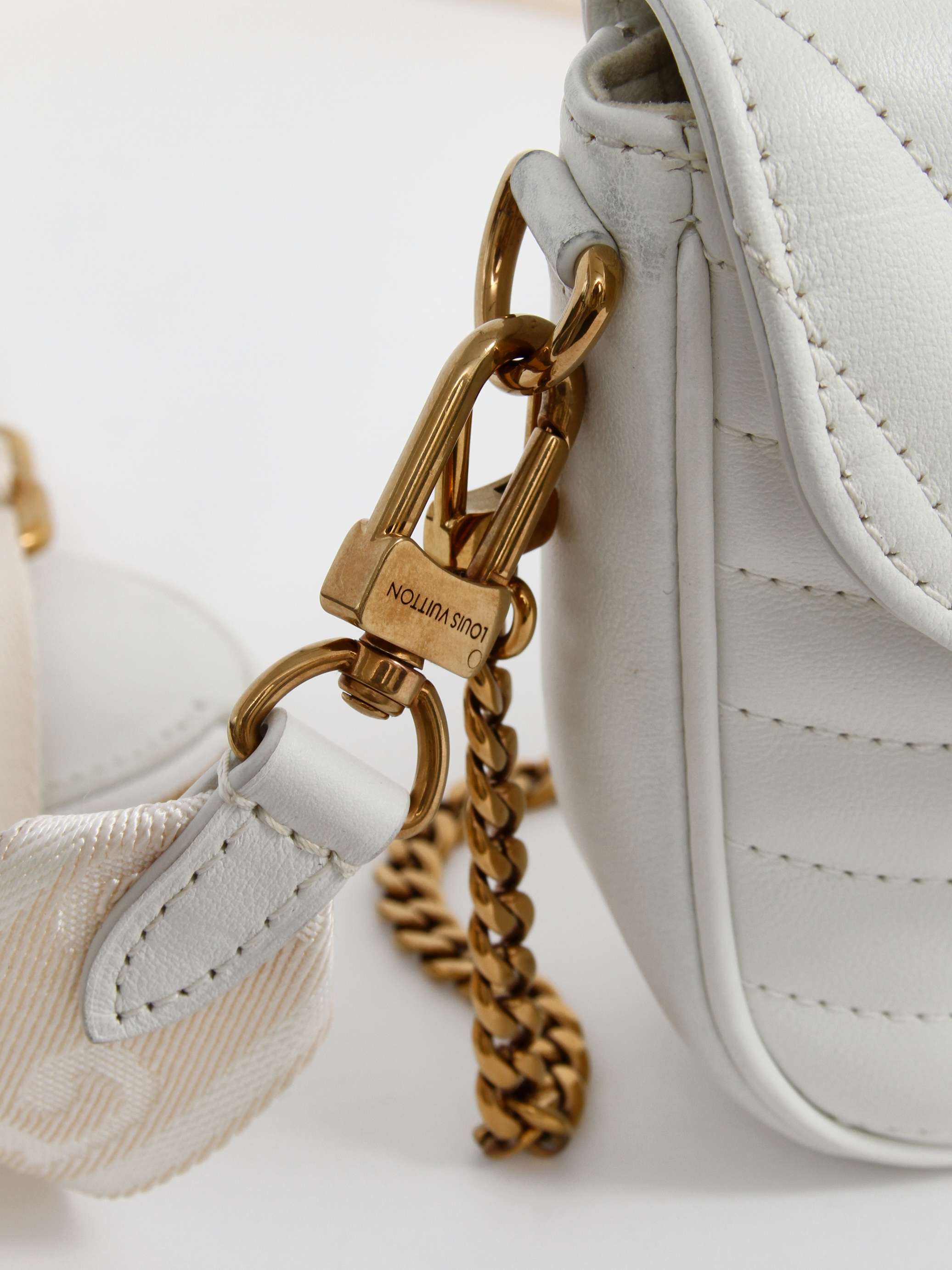 Louis Vuitton New Wave 5