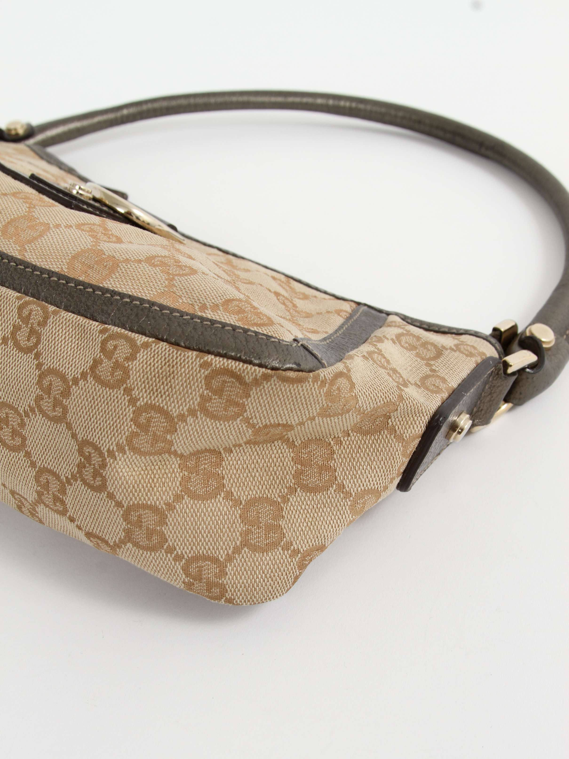 Gucci Abbey 5