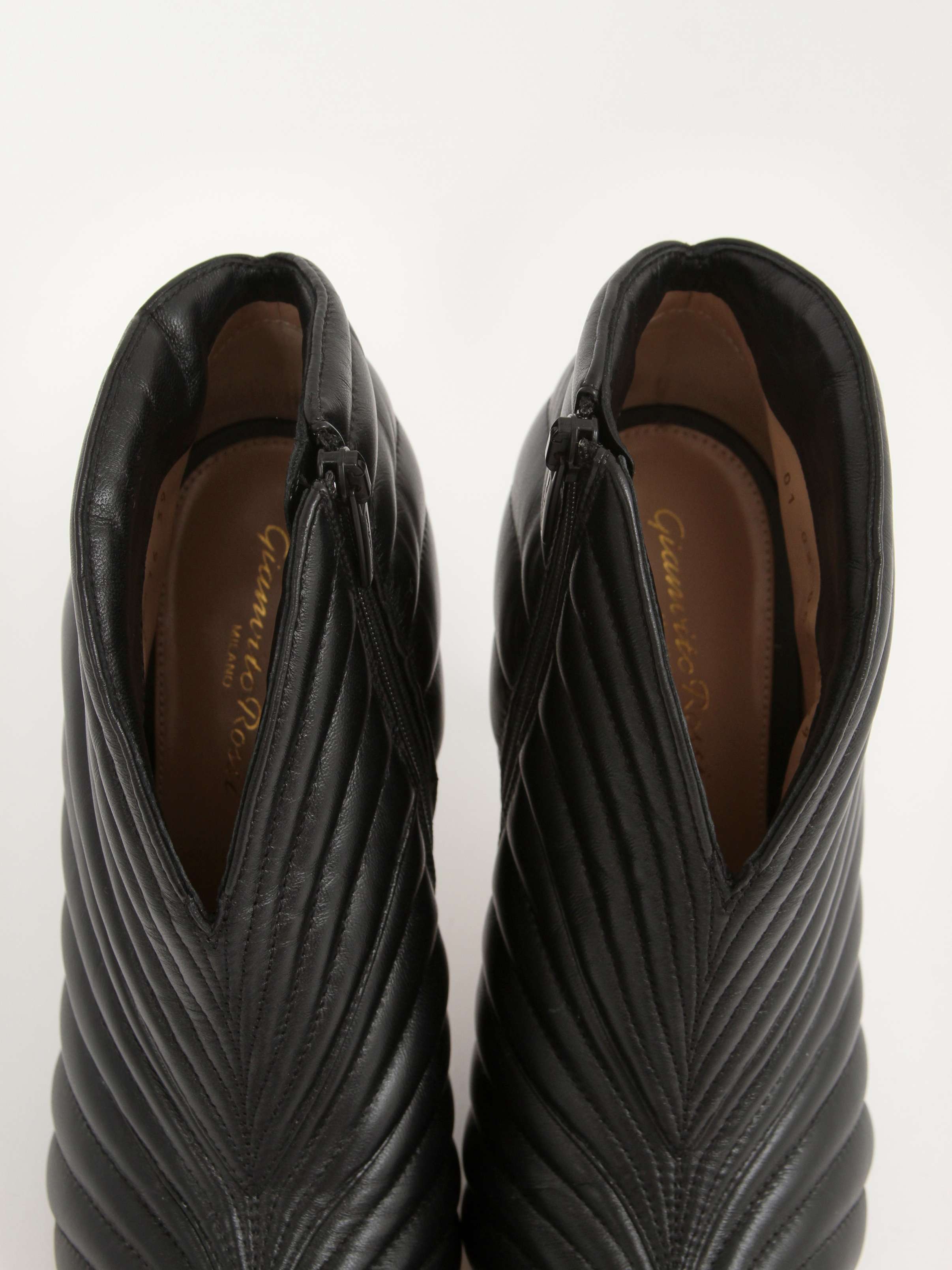 Gianvito Rossi 39 5