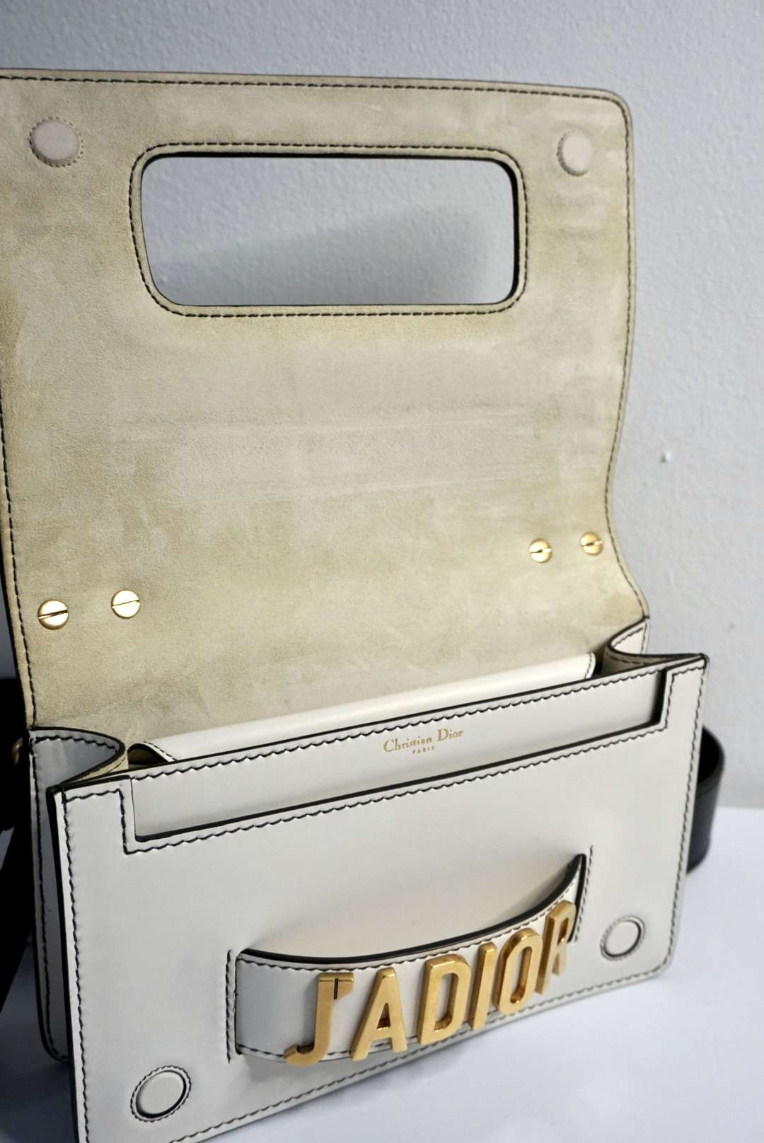 Dior Revolution 5