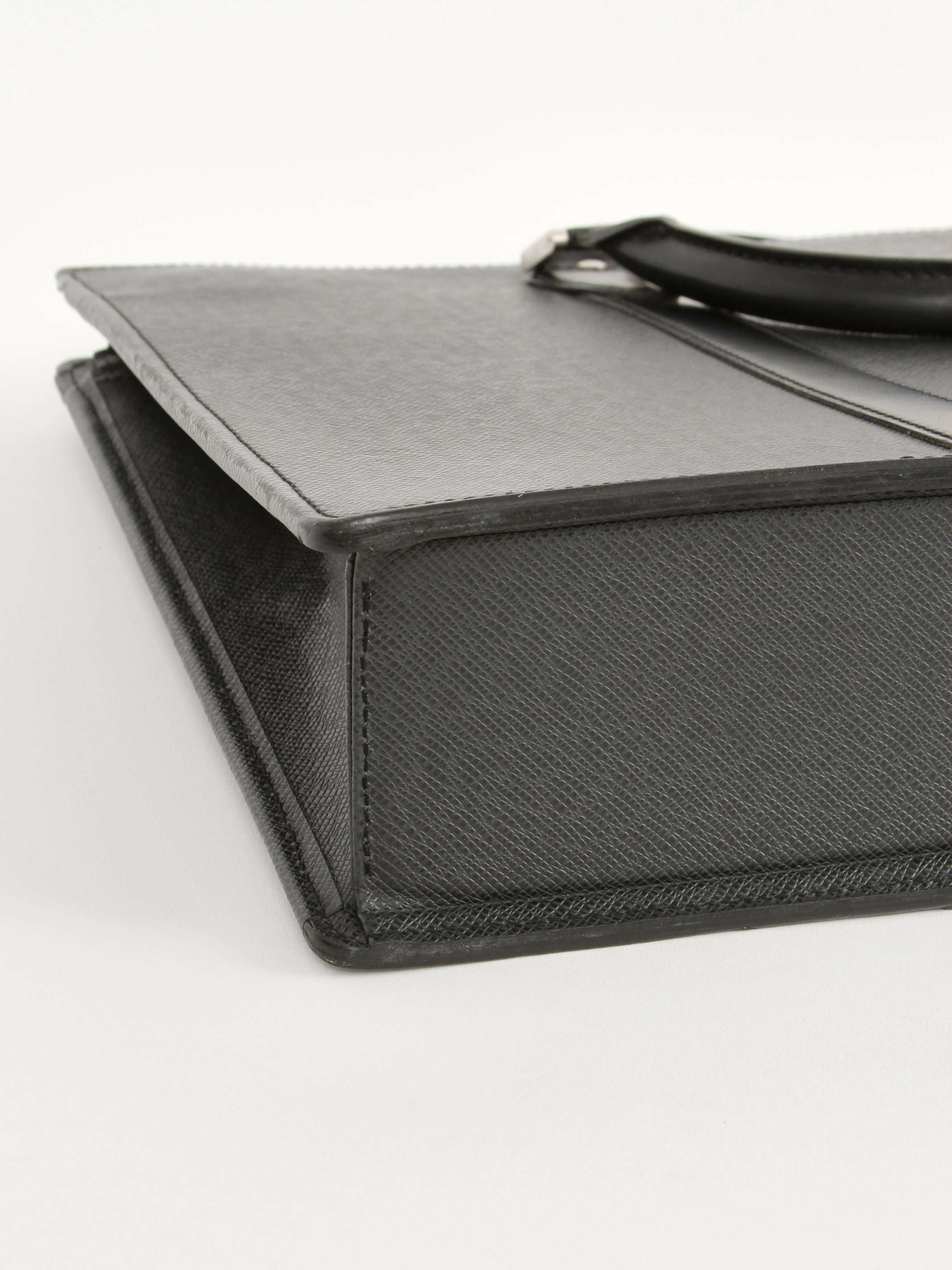 Сумки Louis Vuitton Lozan изображение #6