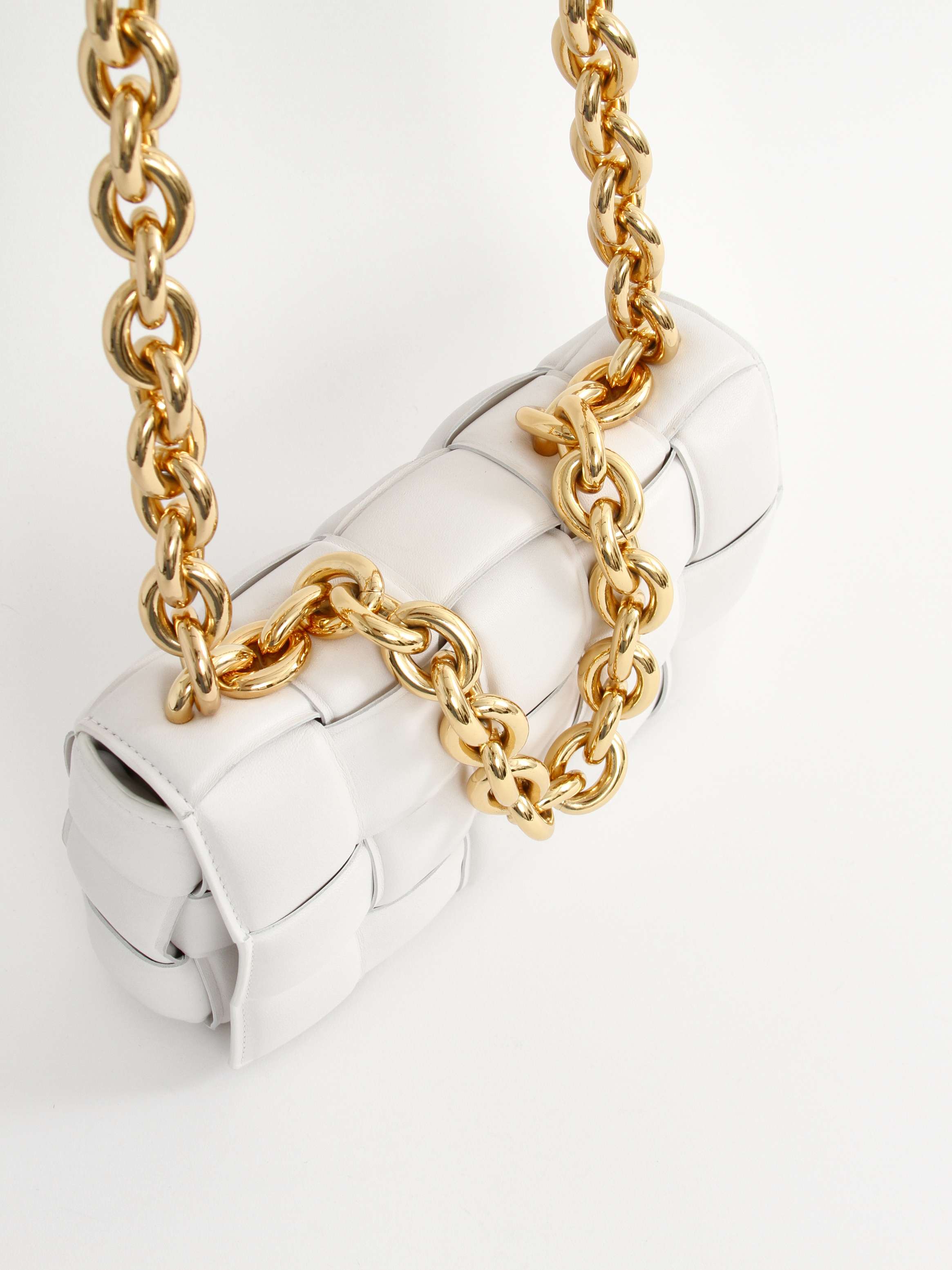 Bottega Veneta Chain Cassette 5