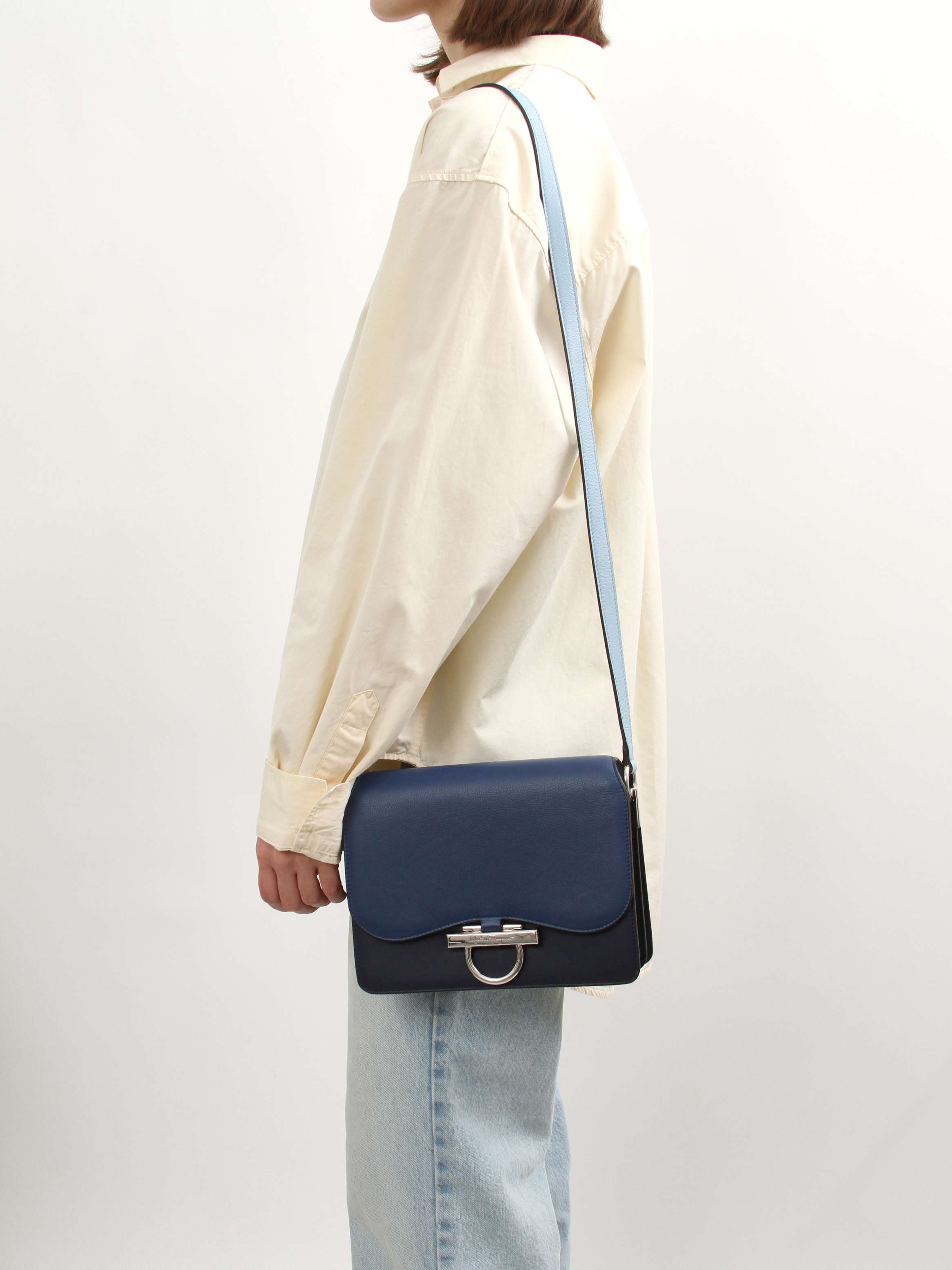 Сумки Salvatore Ferragamo Joanne изображение #8