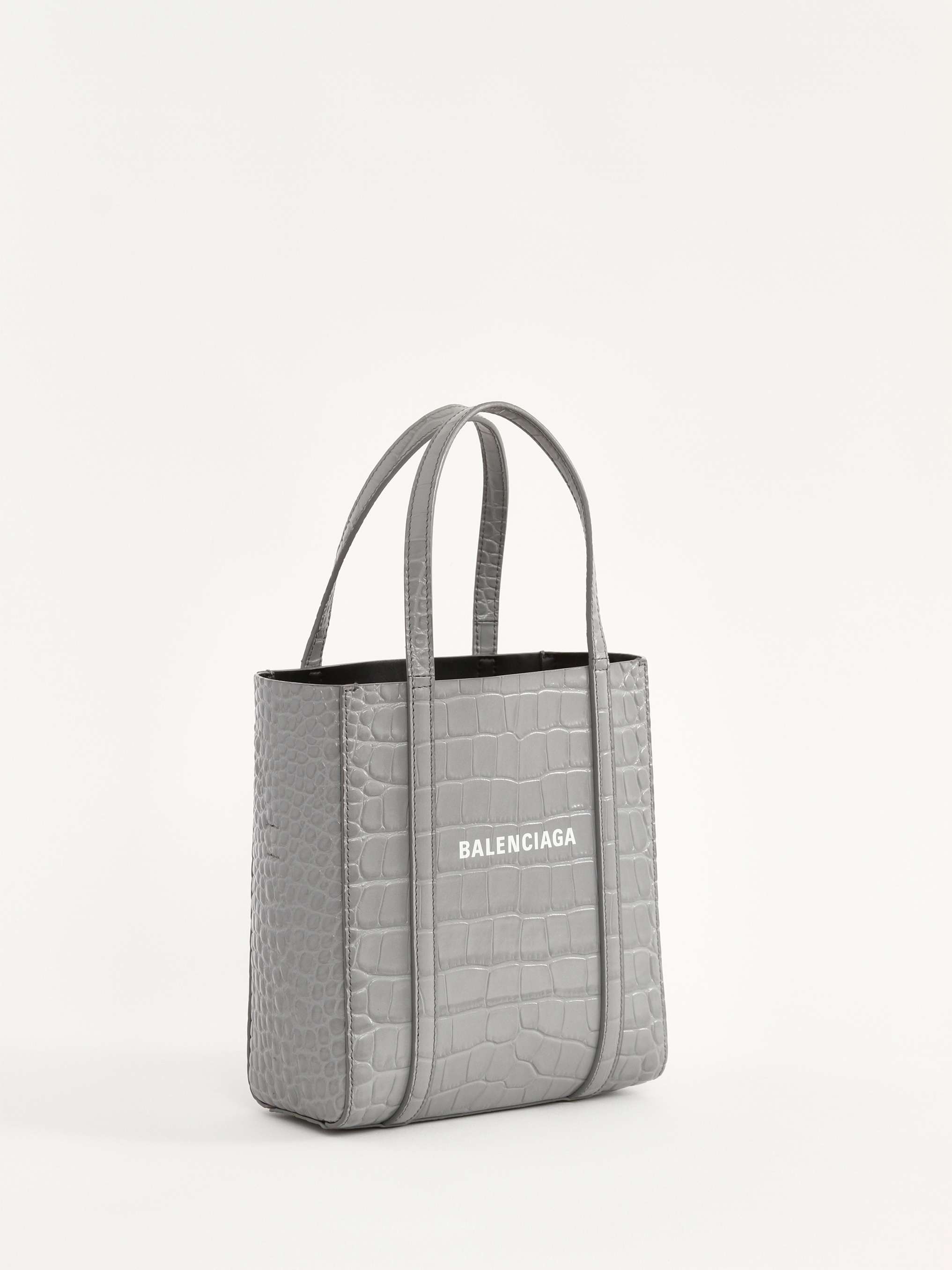 Balenciaga Shopping 2