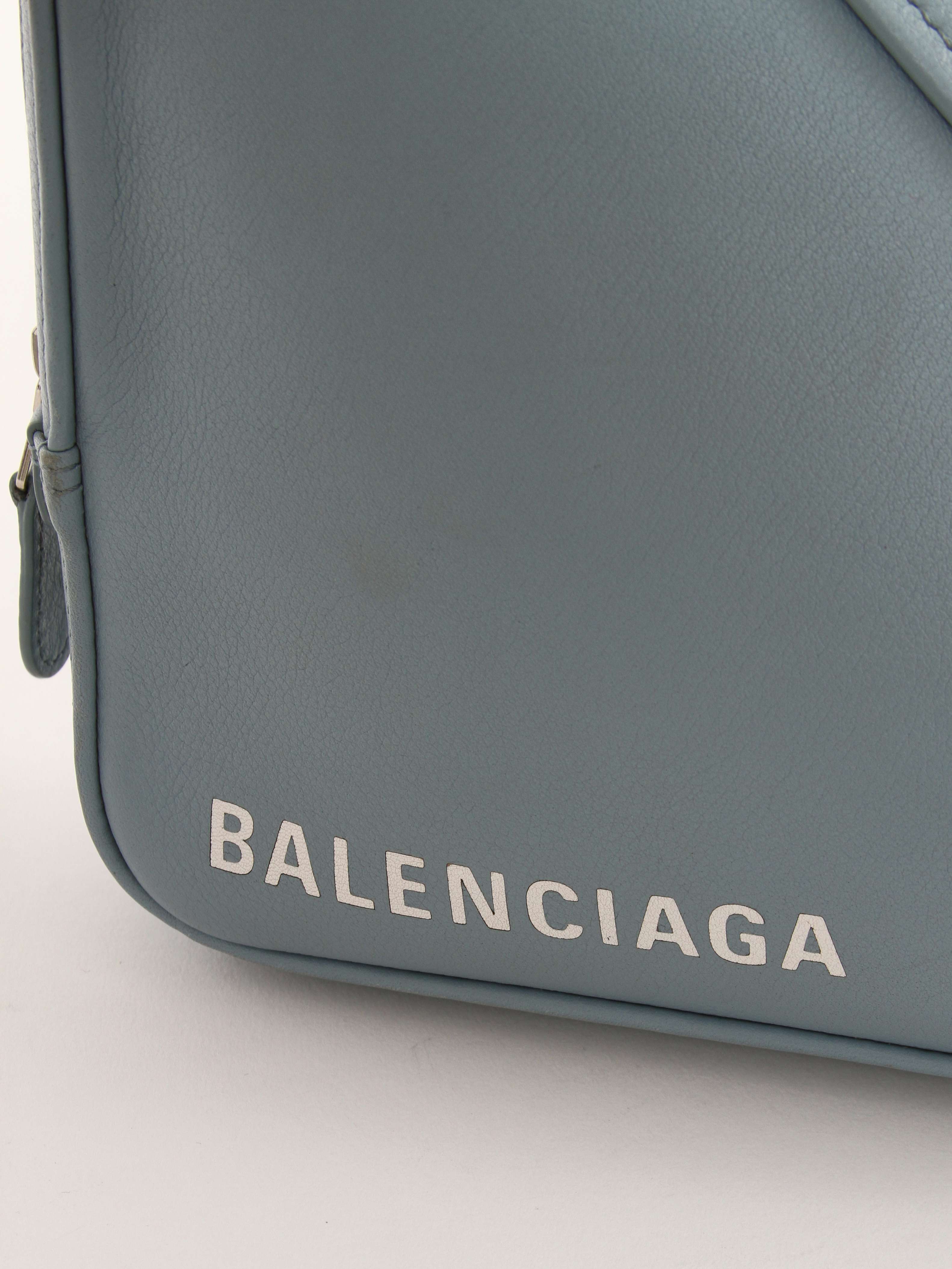 Balenciaga Triangle 5