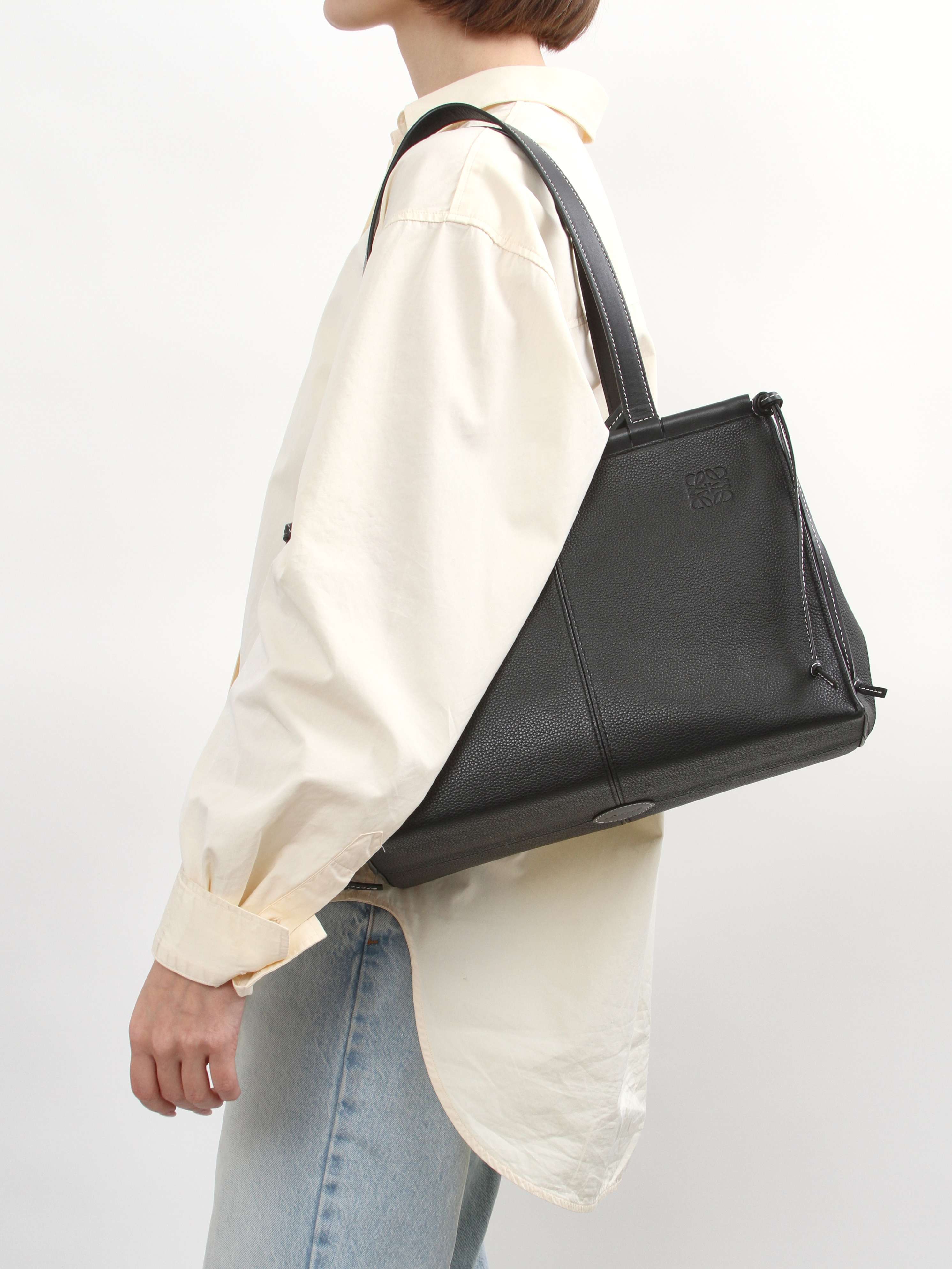 Loewe Cushion 2