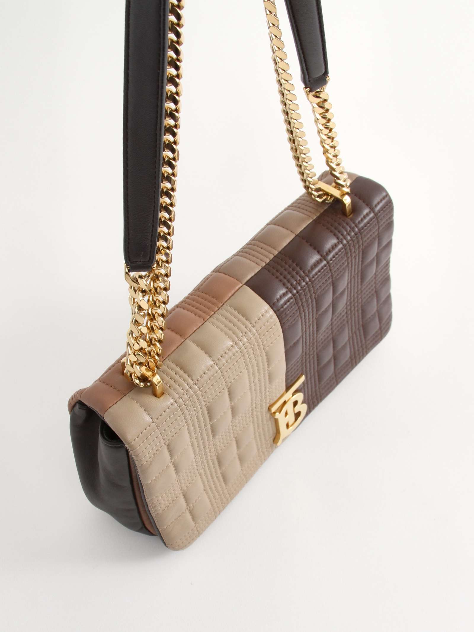 Burberry Lola 5