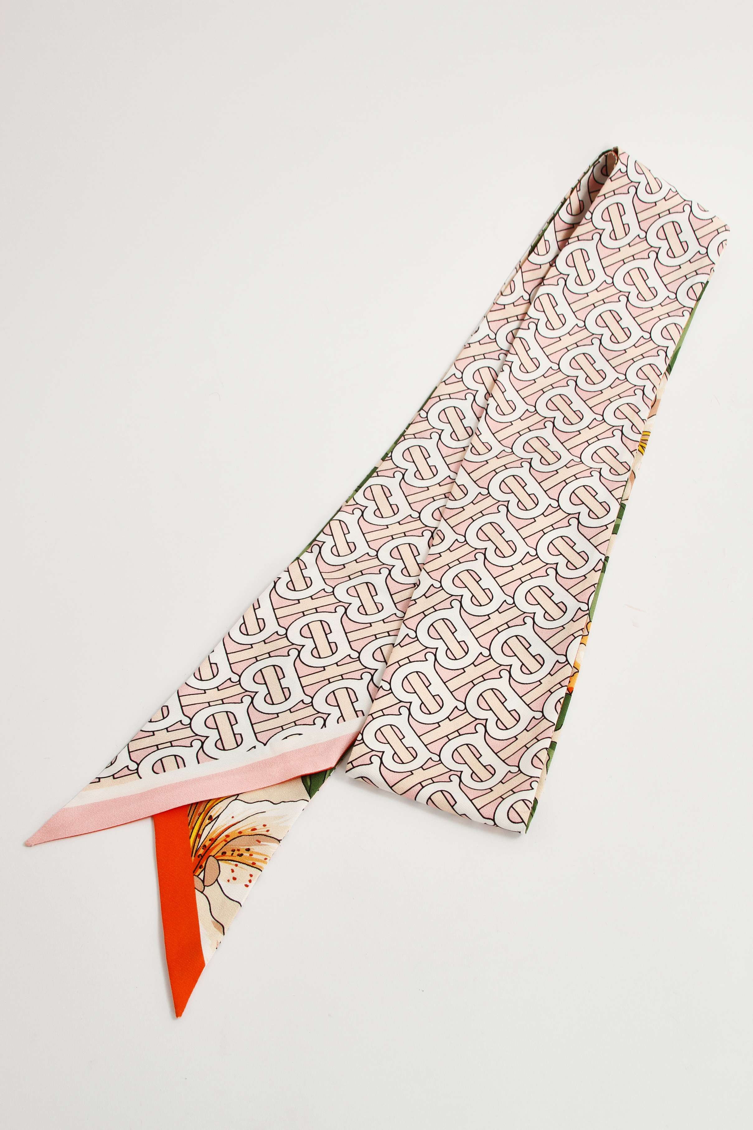 Burberry Twilly 2