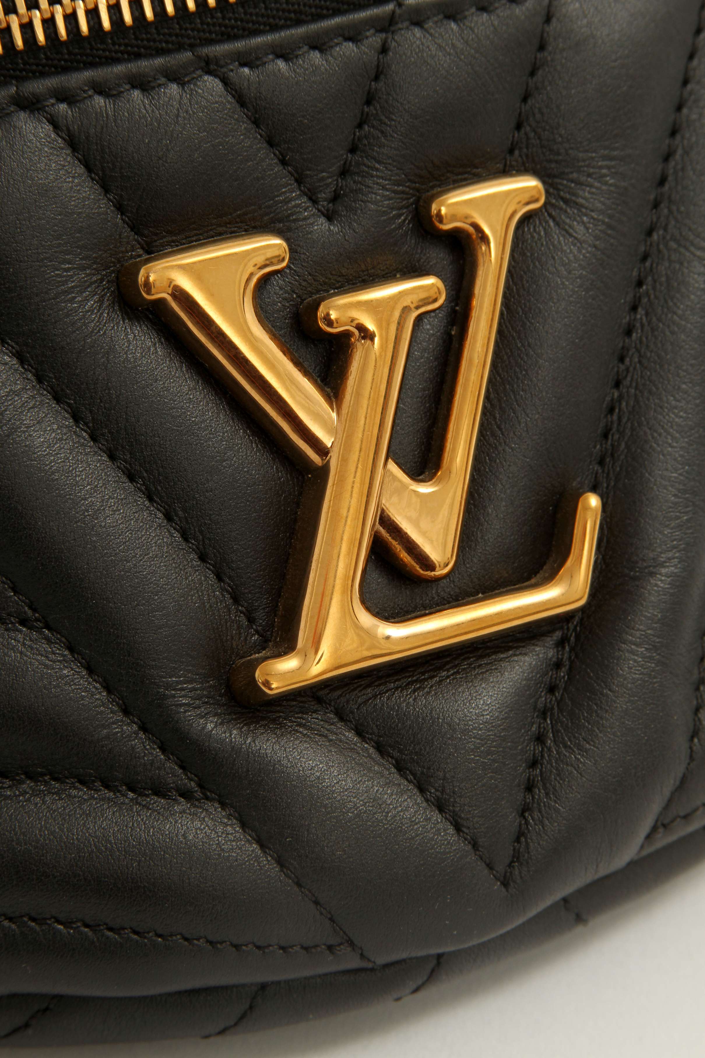 Louis Vuitton New Wave 5