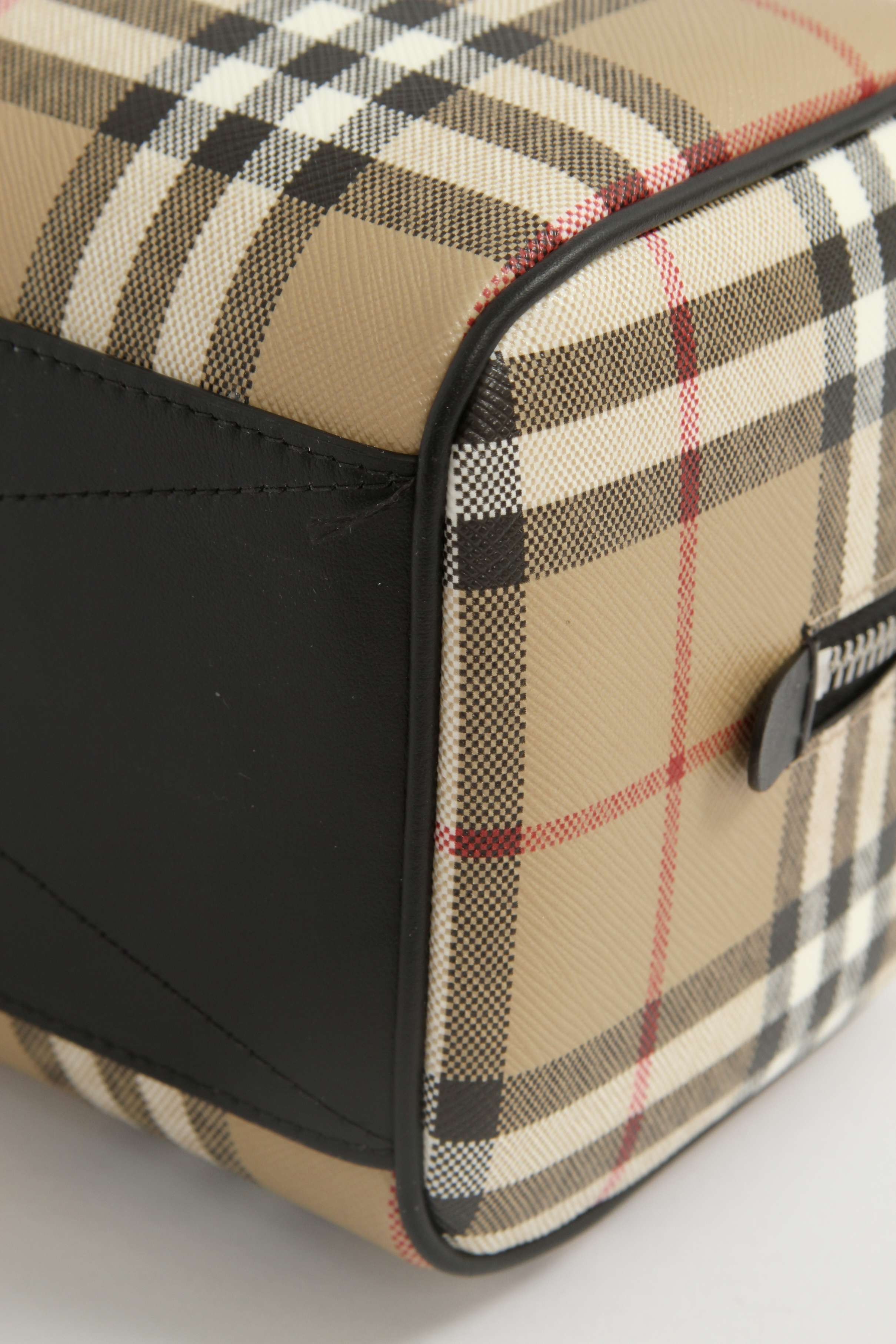 Burberry Cosmetic Case 5