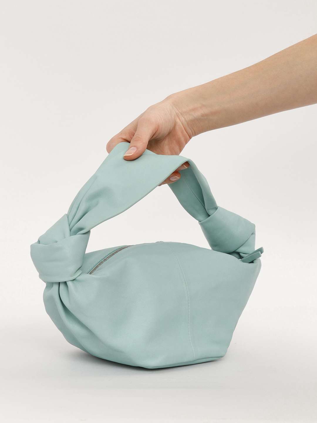 Bottega Veneta Double Knot 2