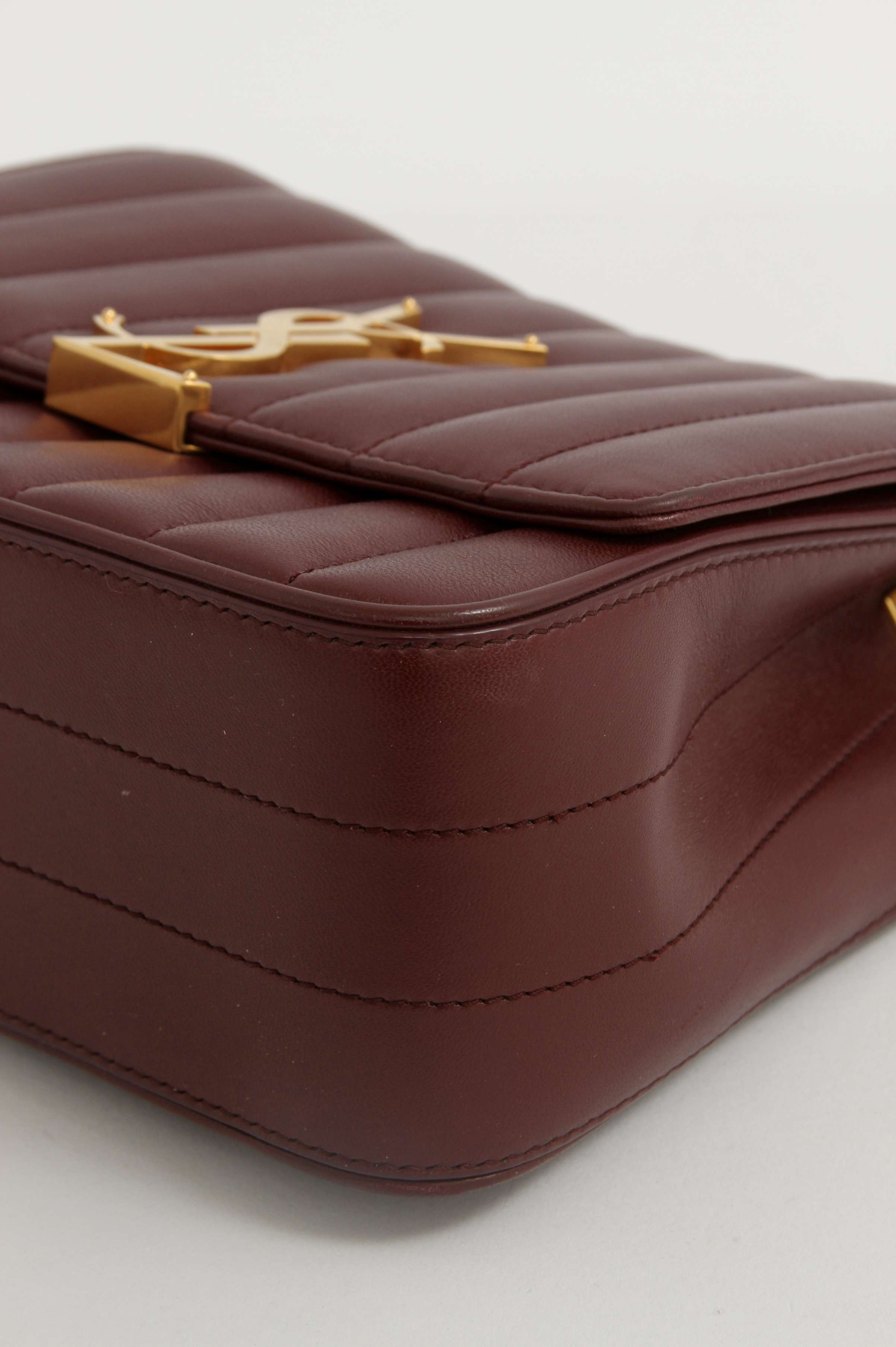 Saint Laurent Vicky 5