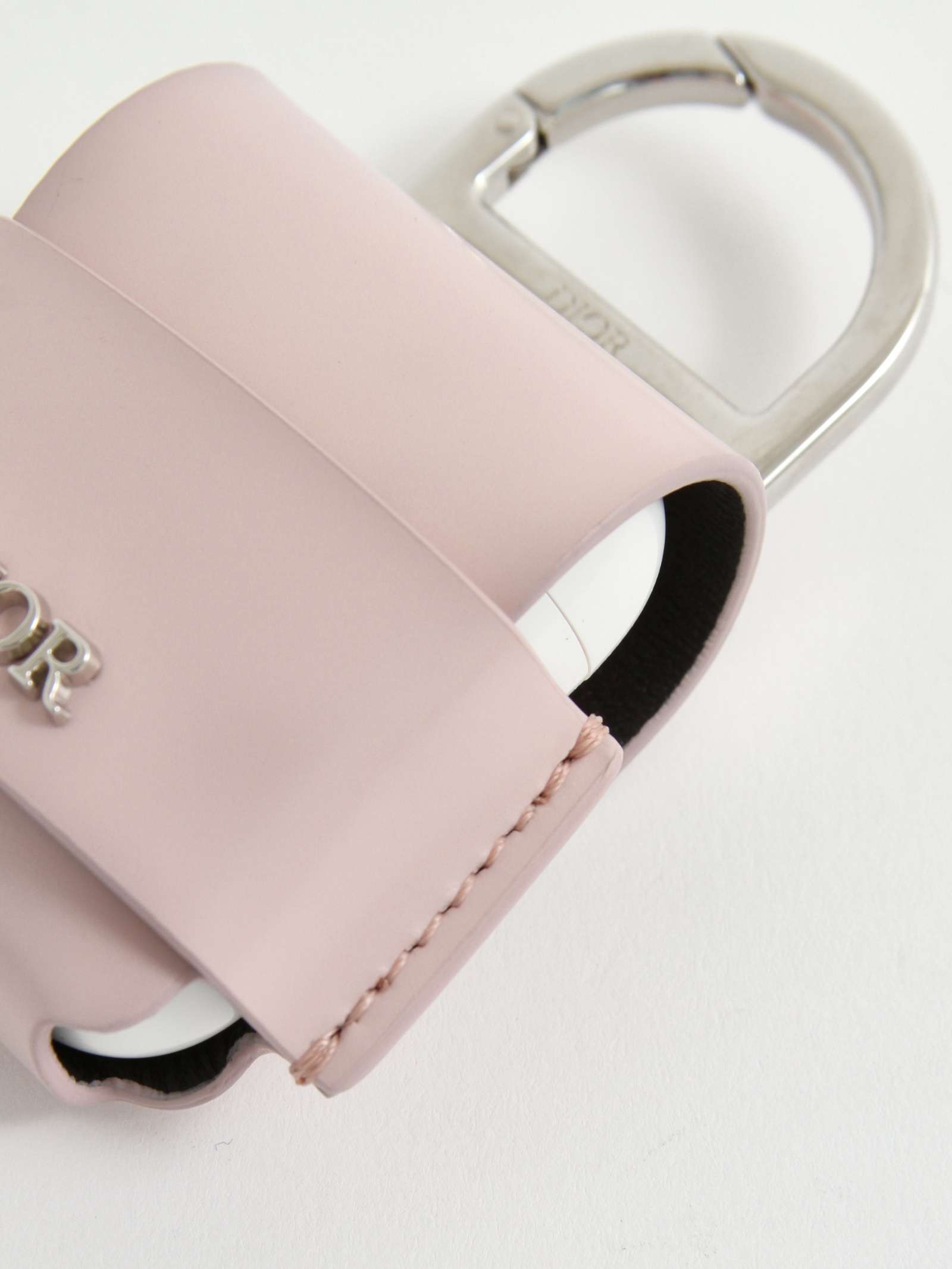 Dior Case 5