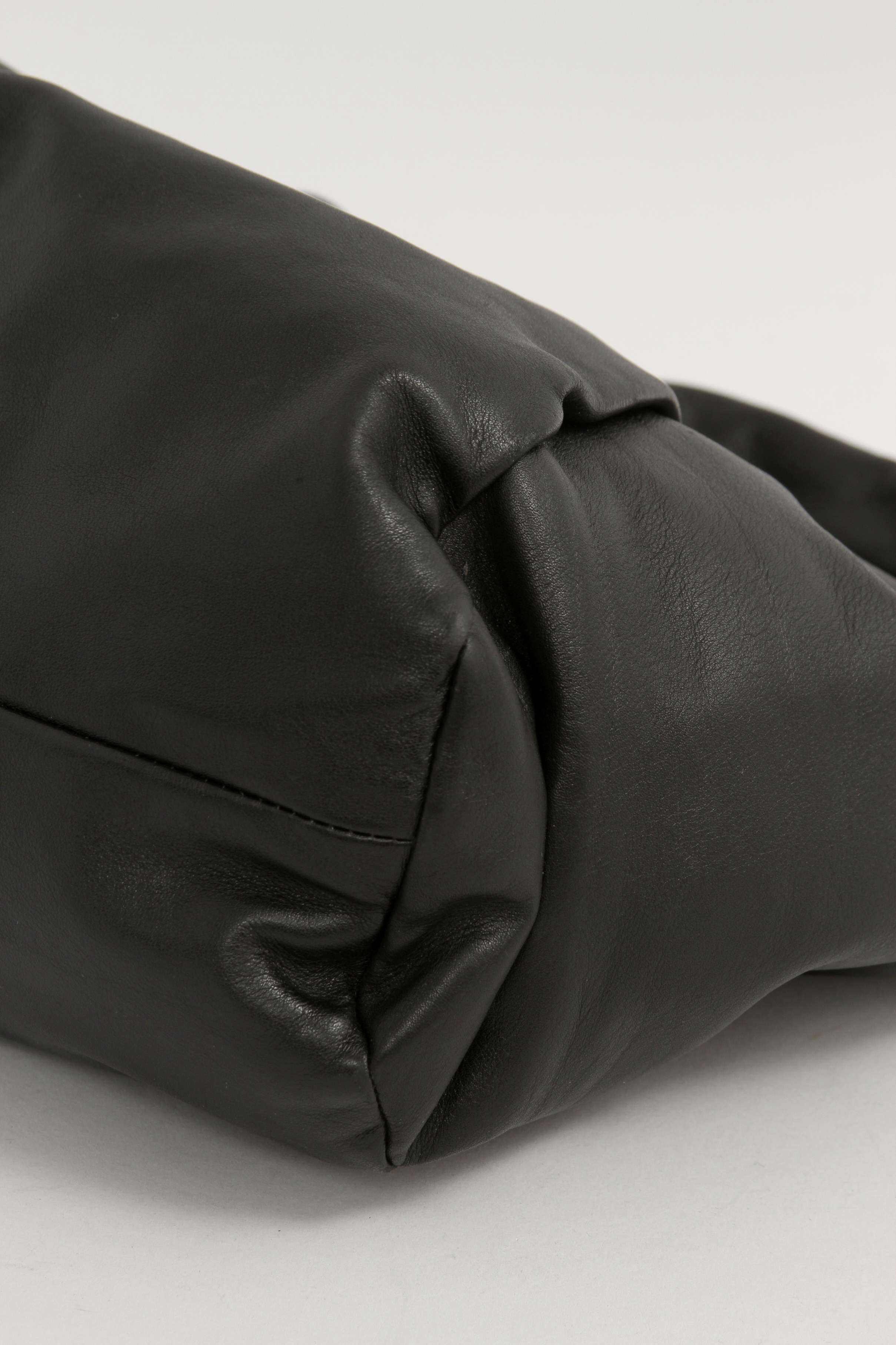 Bottega Veneta Pouch 5