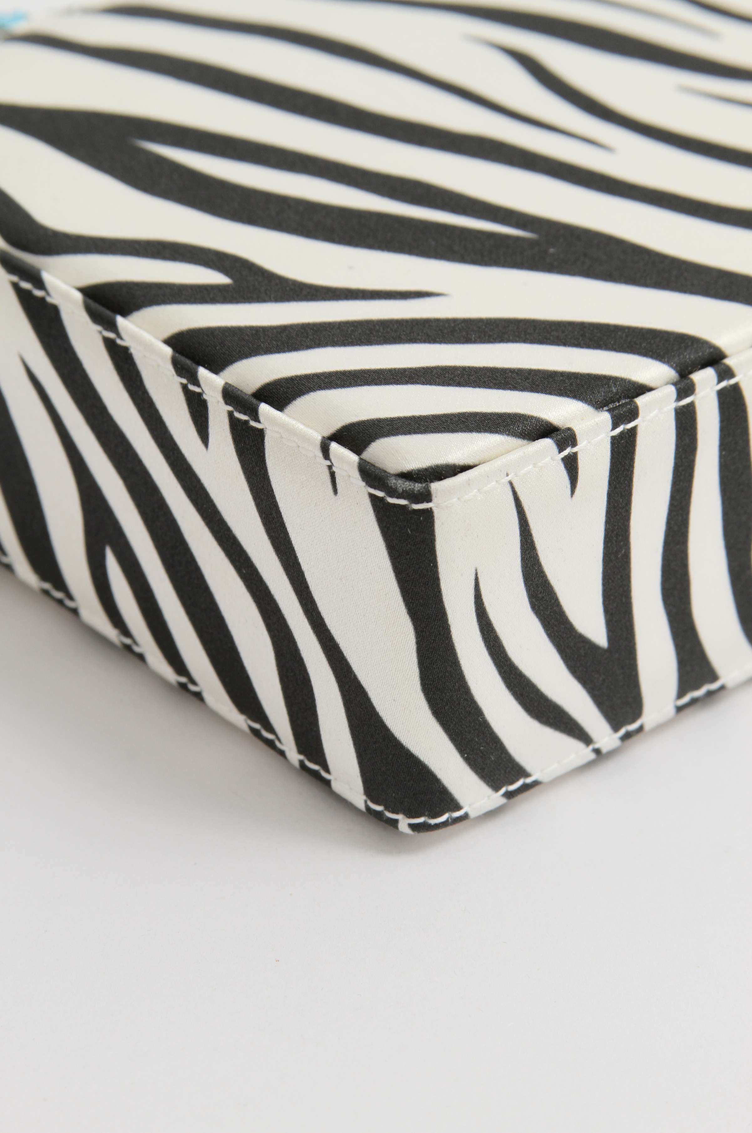 Сумки Amina Muaddi Superamini Gilda изображение #4