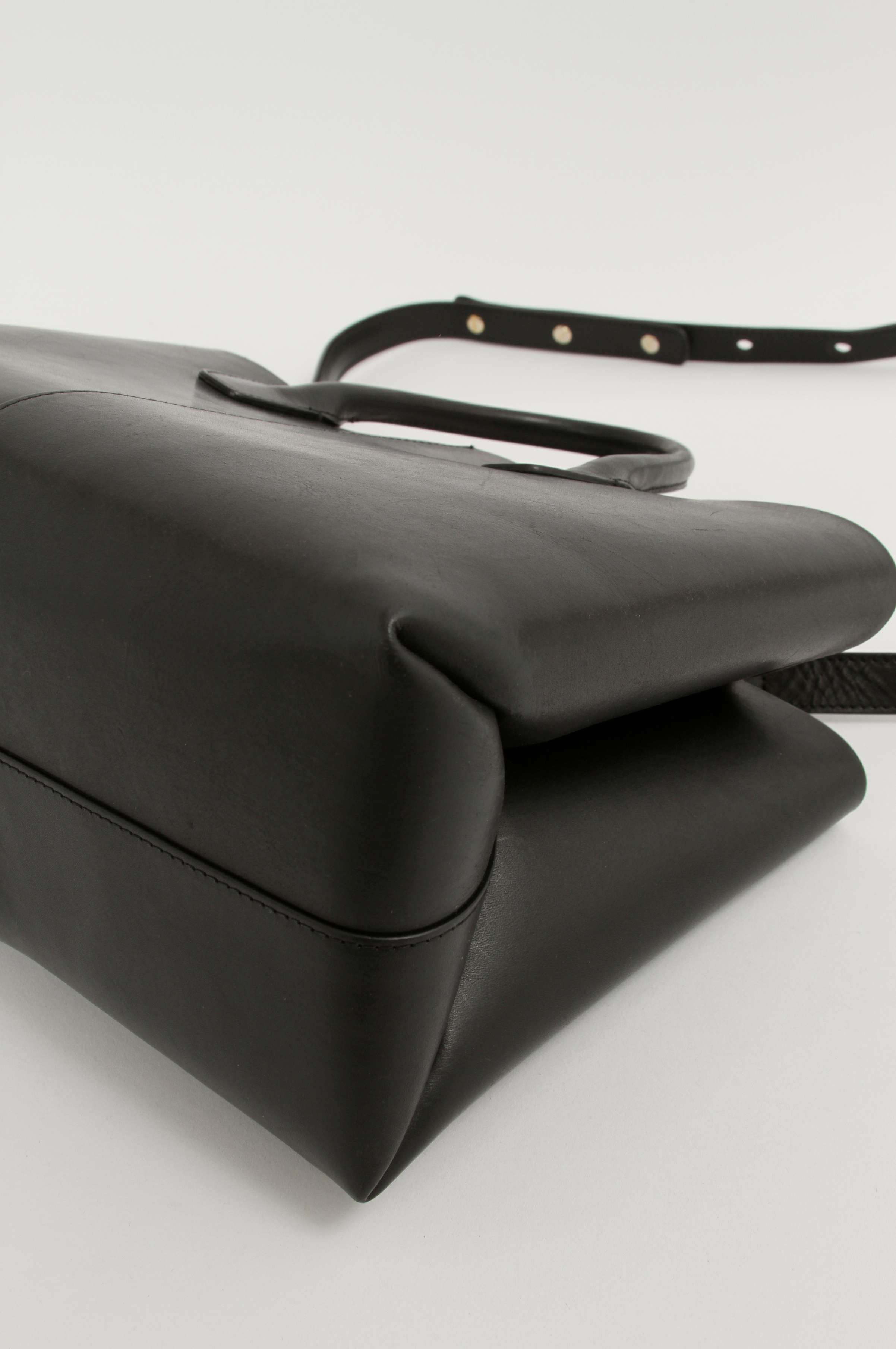 Mansur Gavriel Leather Bag 5
