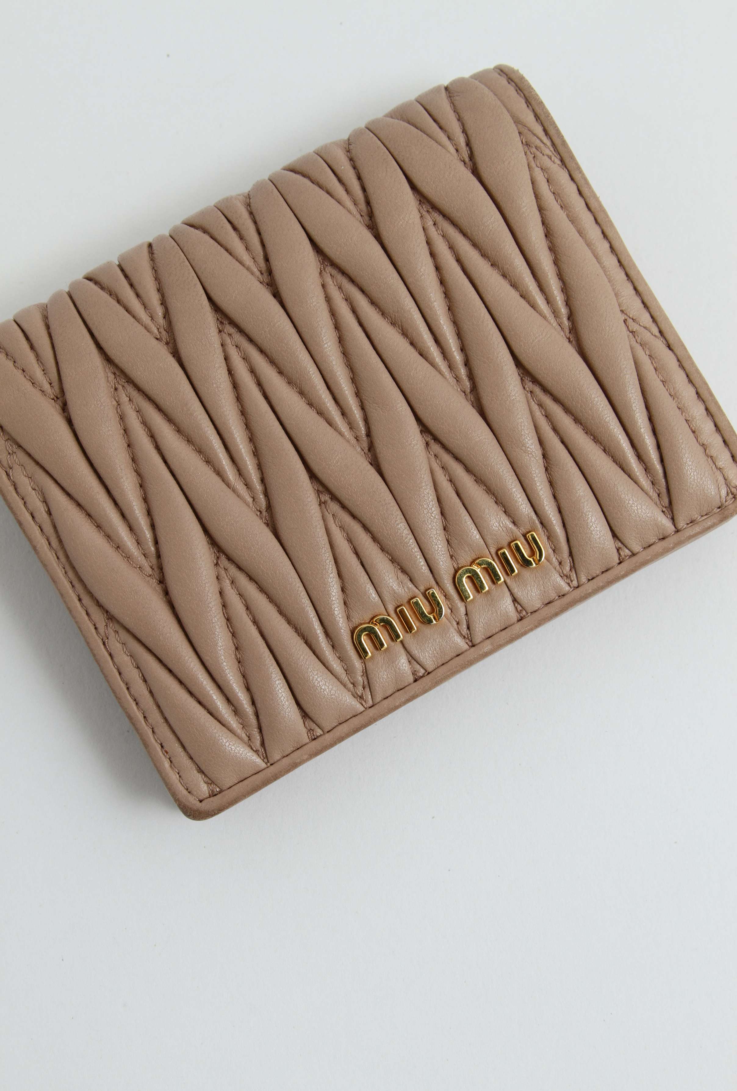 Miu Miu Wallet 5