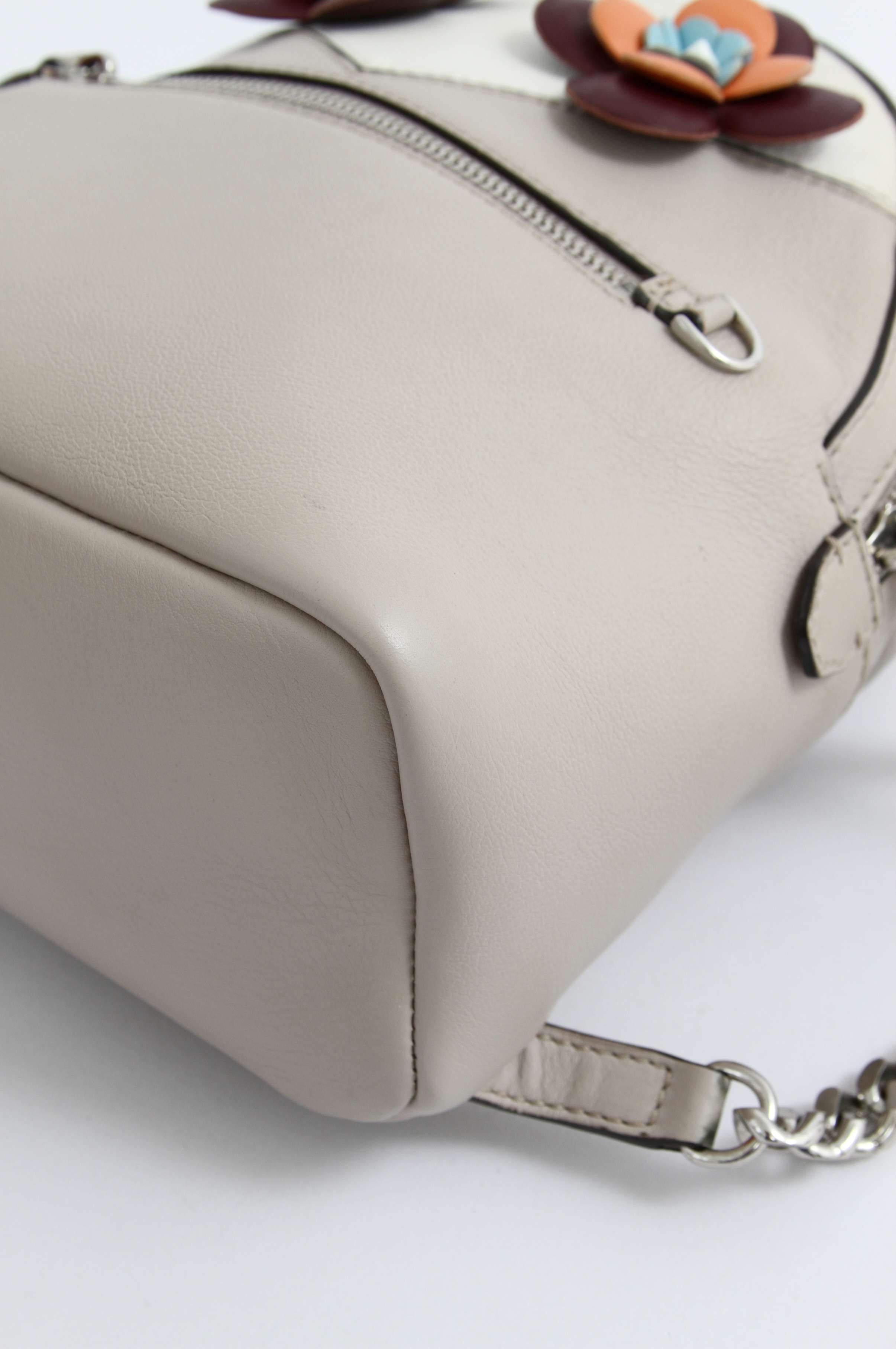 Fendi Leather Bag  5