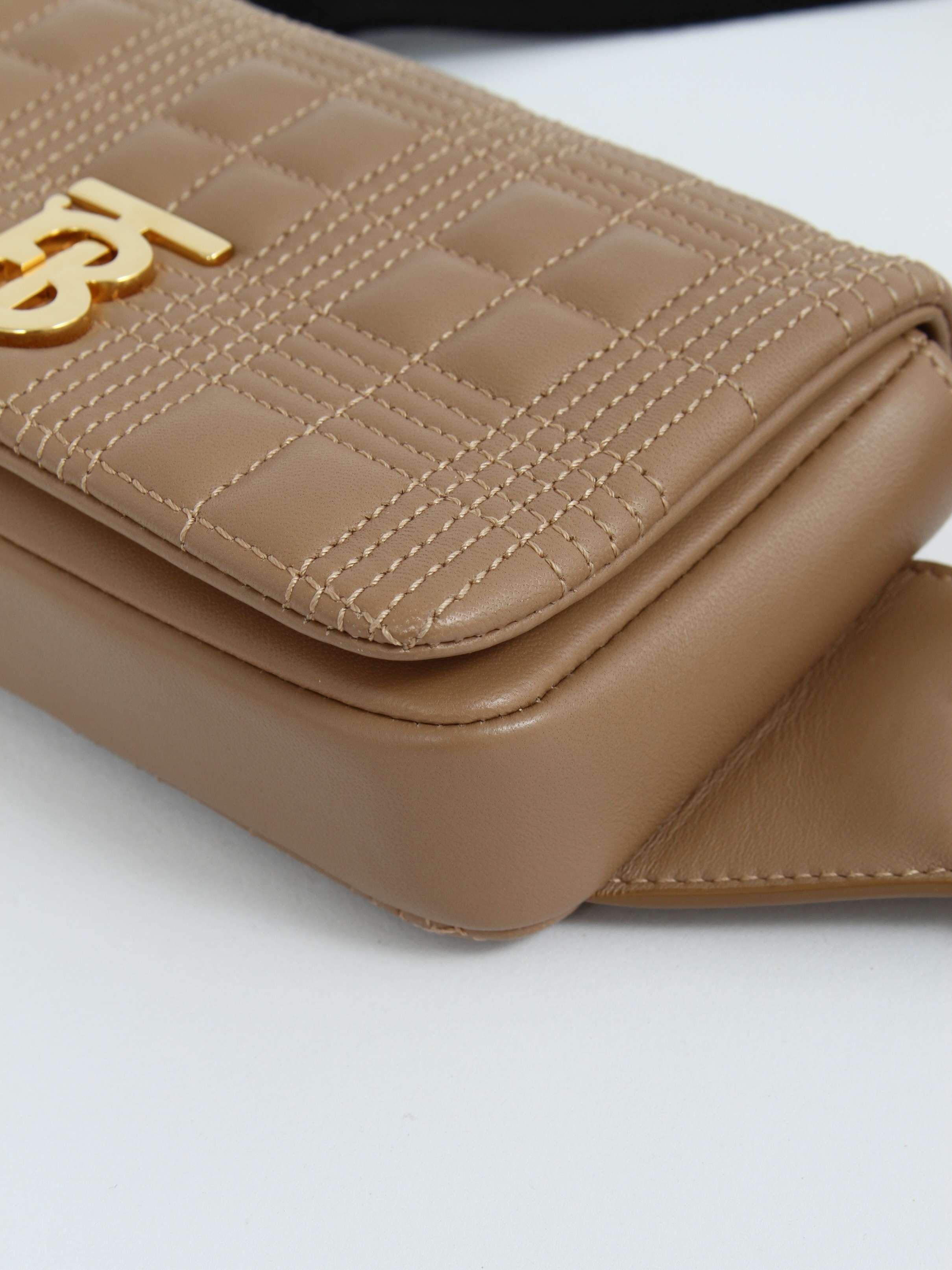 Сумки Burberry Lola изображение #6