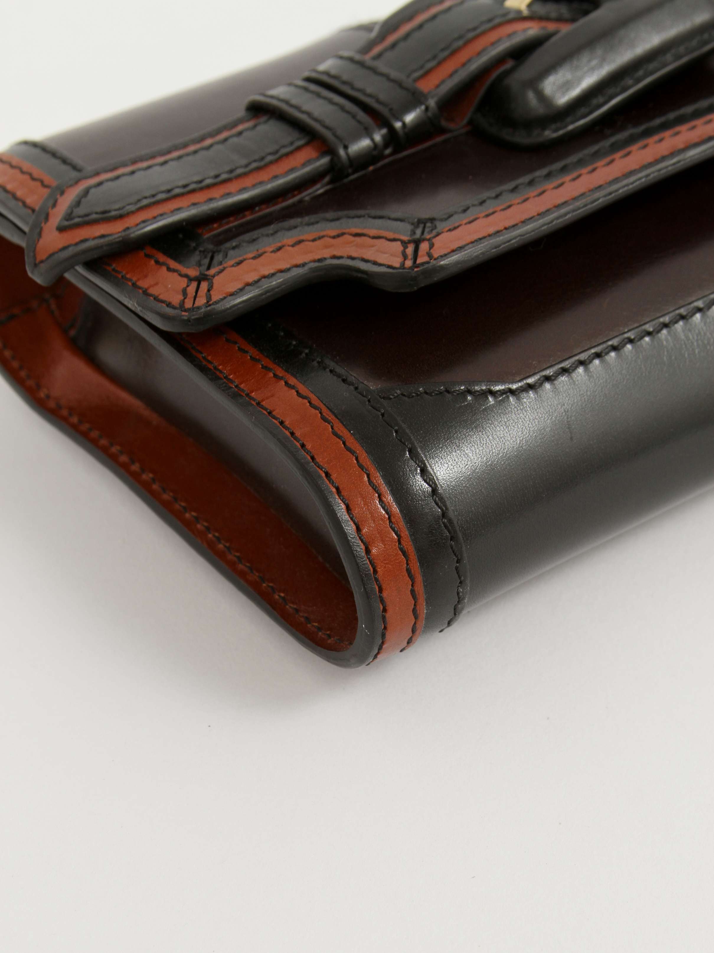 Burberry Leather Bag  5