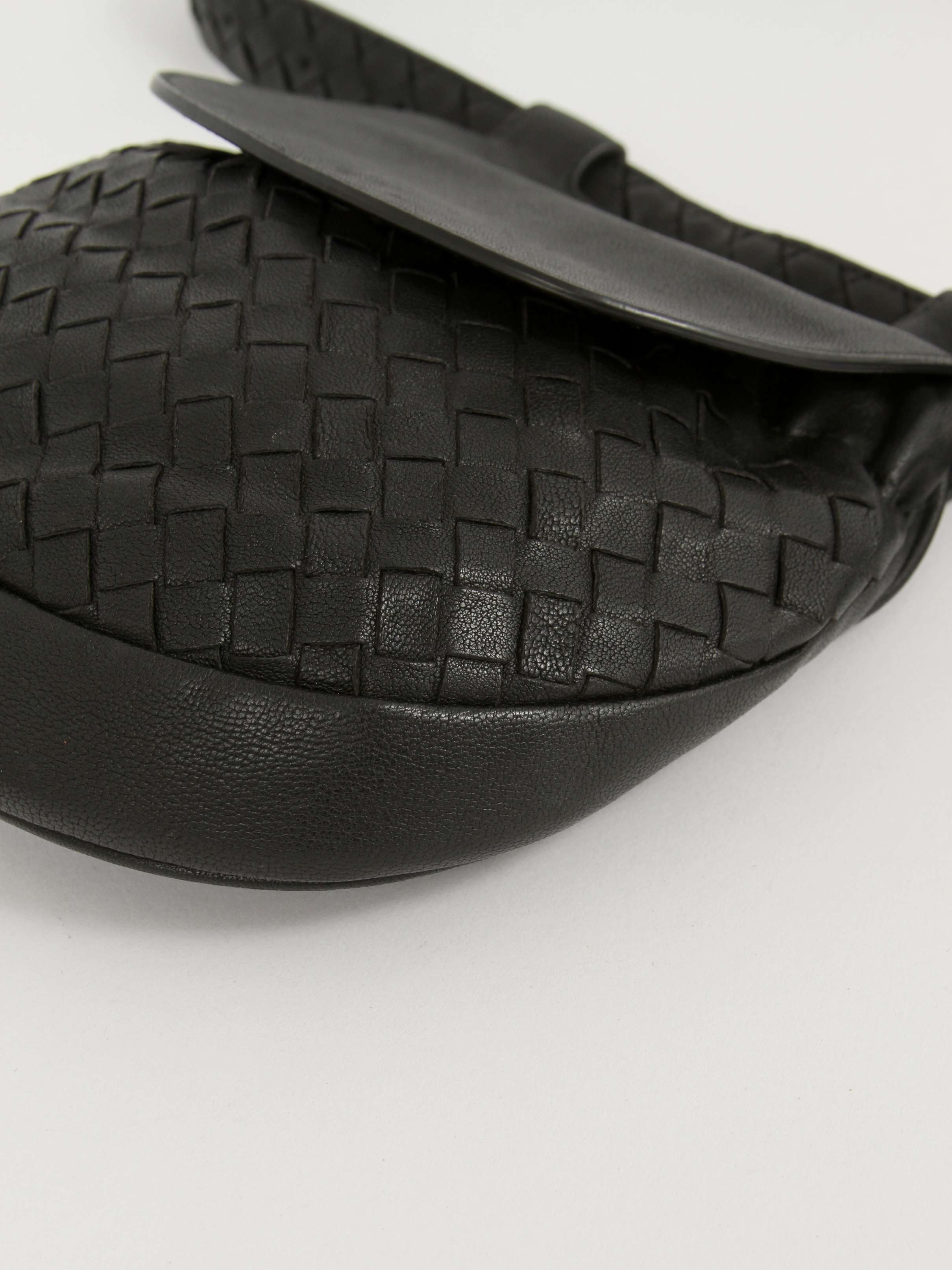 Bottega Veneta Leather Bag  5