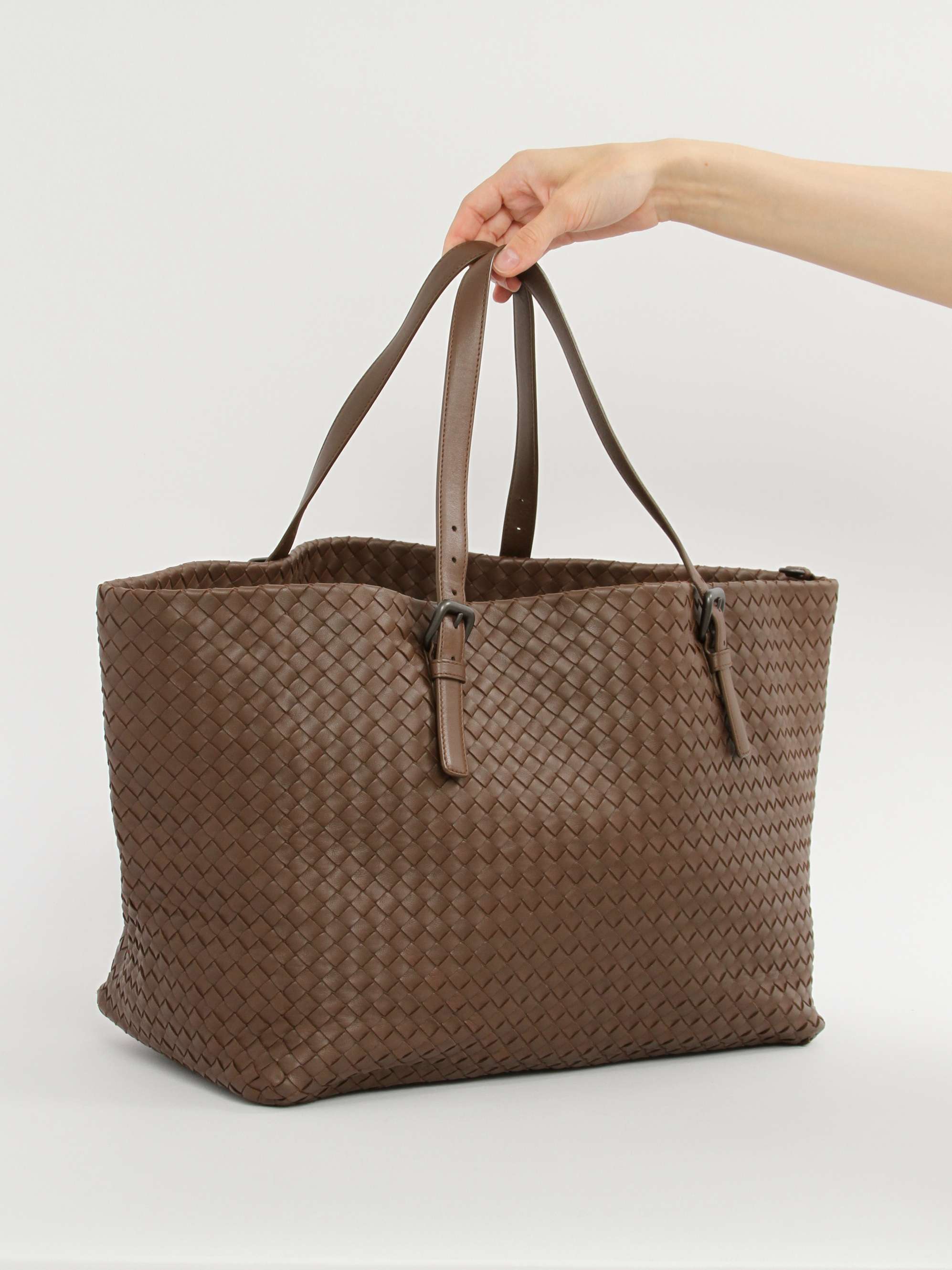 Bottega Veneta Cabat  2