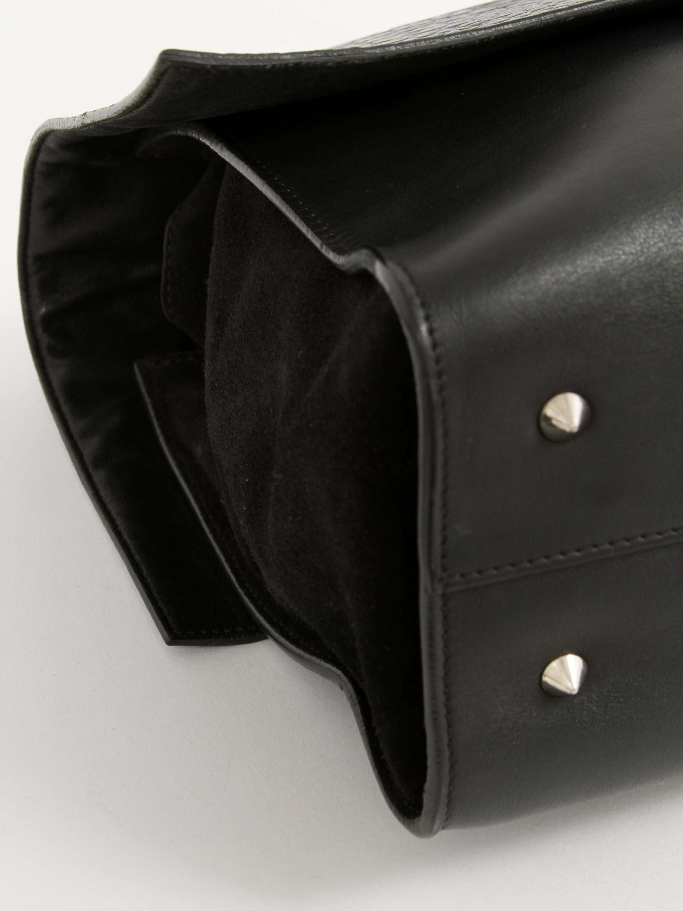 Givenchy Shark 5