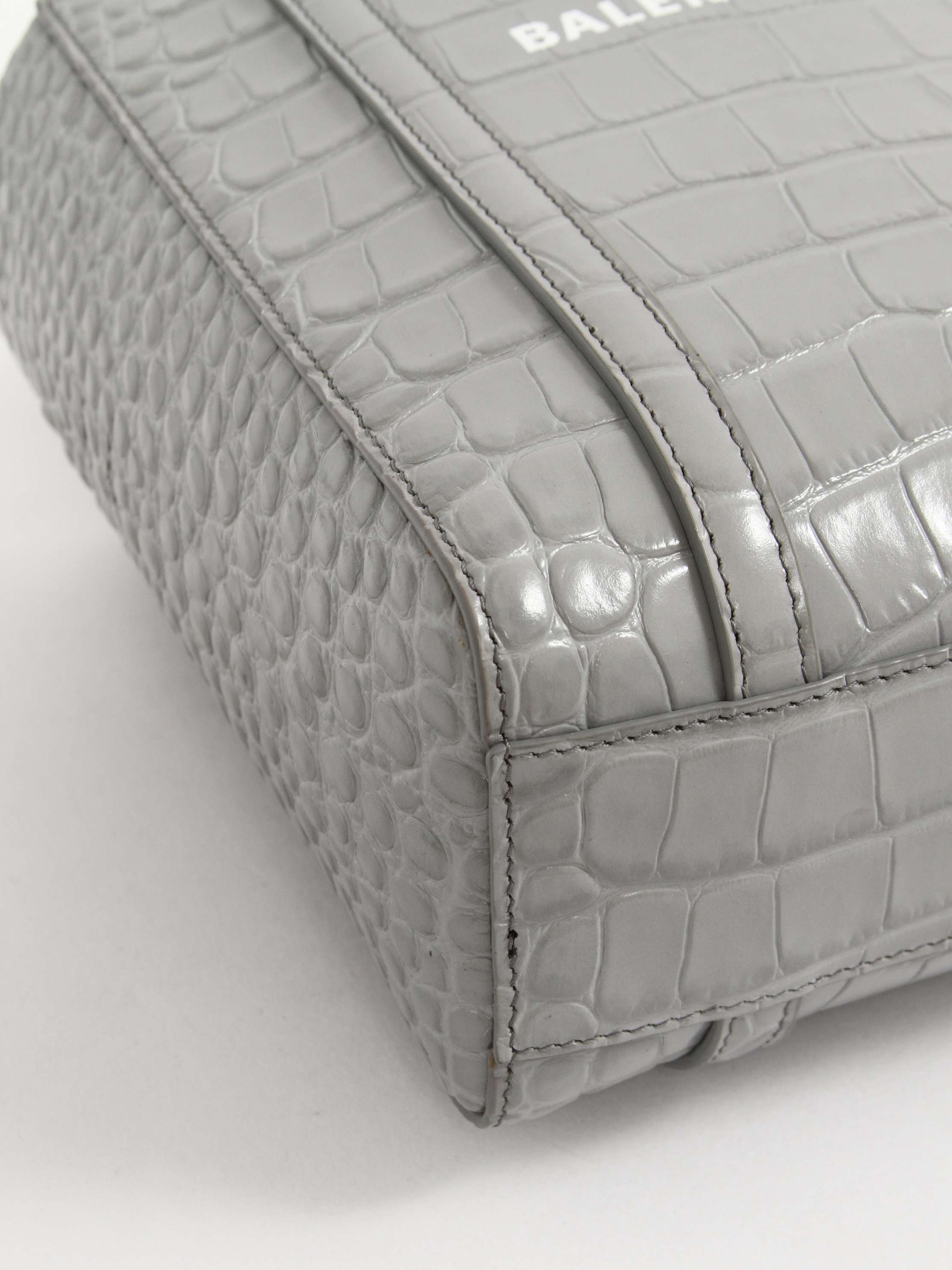Balenciaga Shopping 5