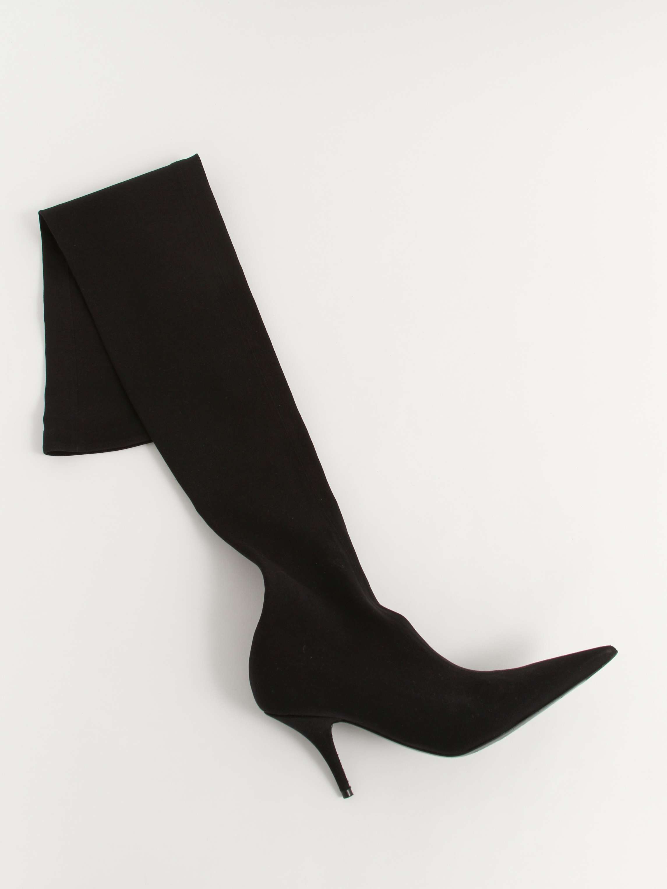 Balenciaga 35 2