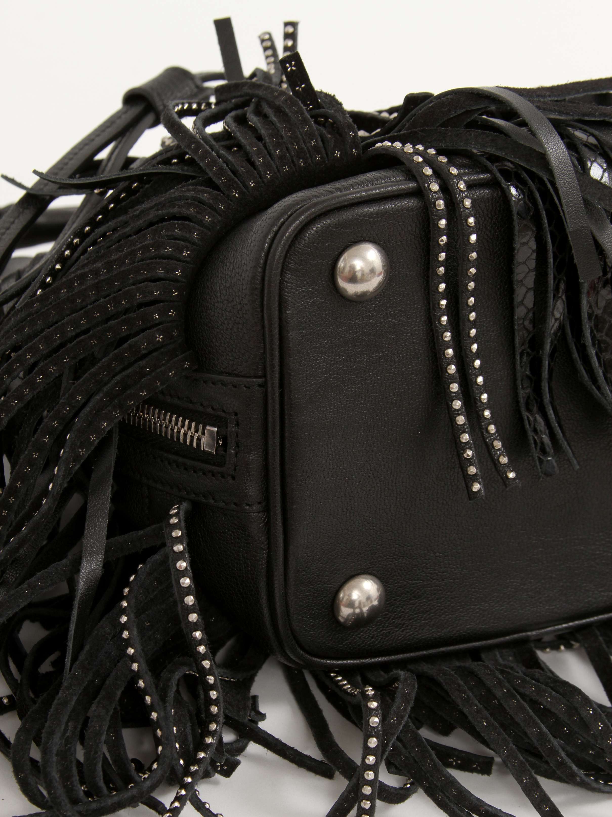 Saint Laurent Emmanuelle 5