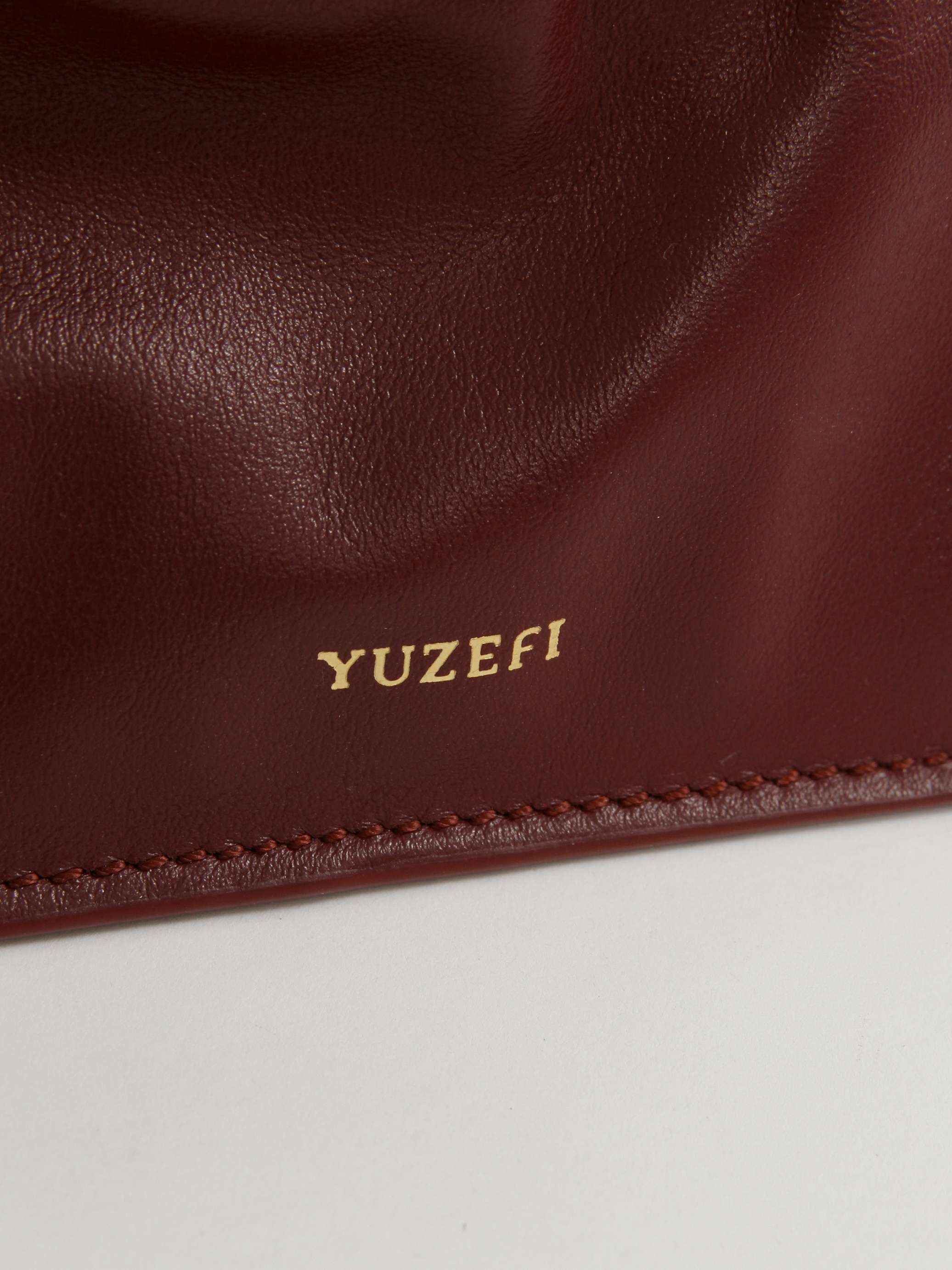 Yuzefi Bom 5