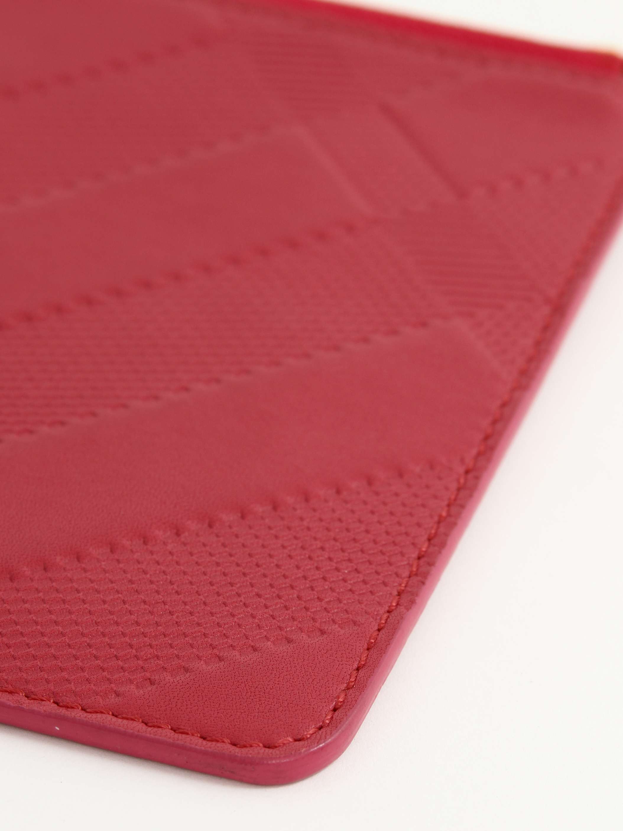 Burberry Case 5