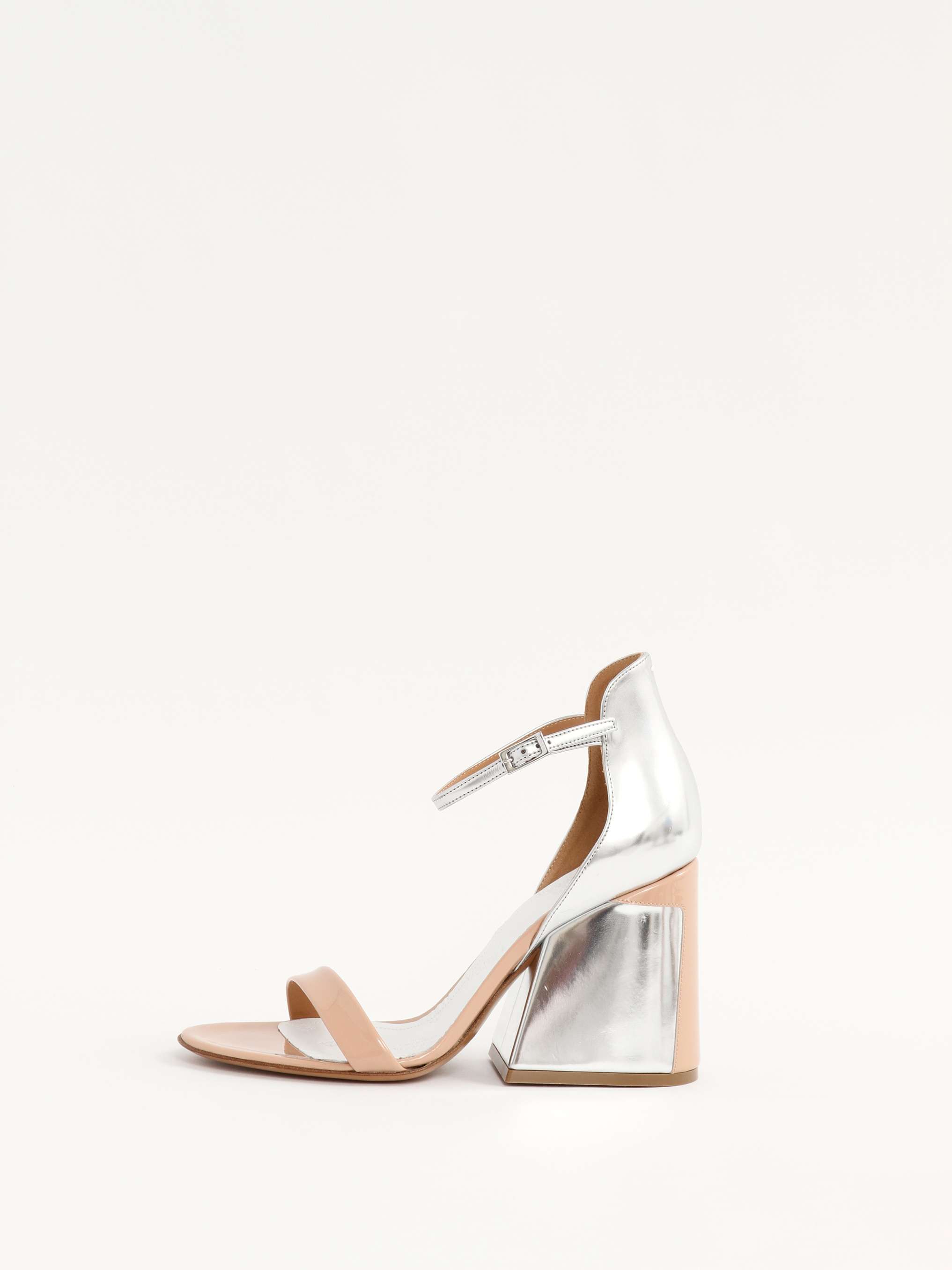 Maison Margiela 39 2