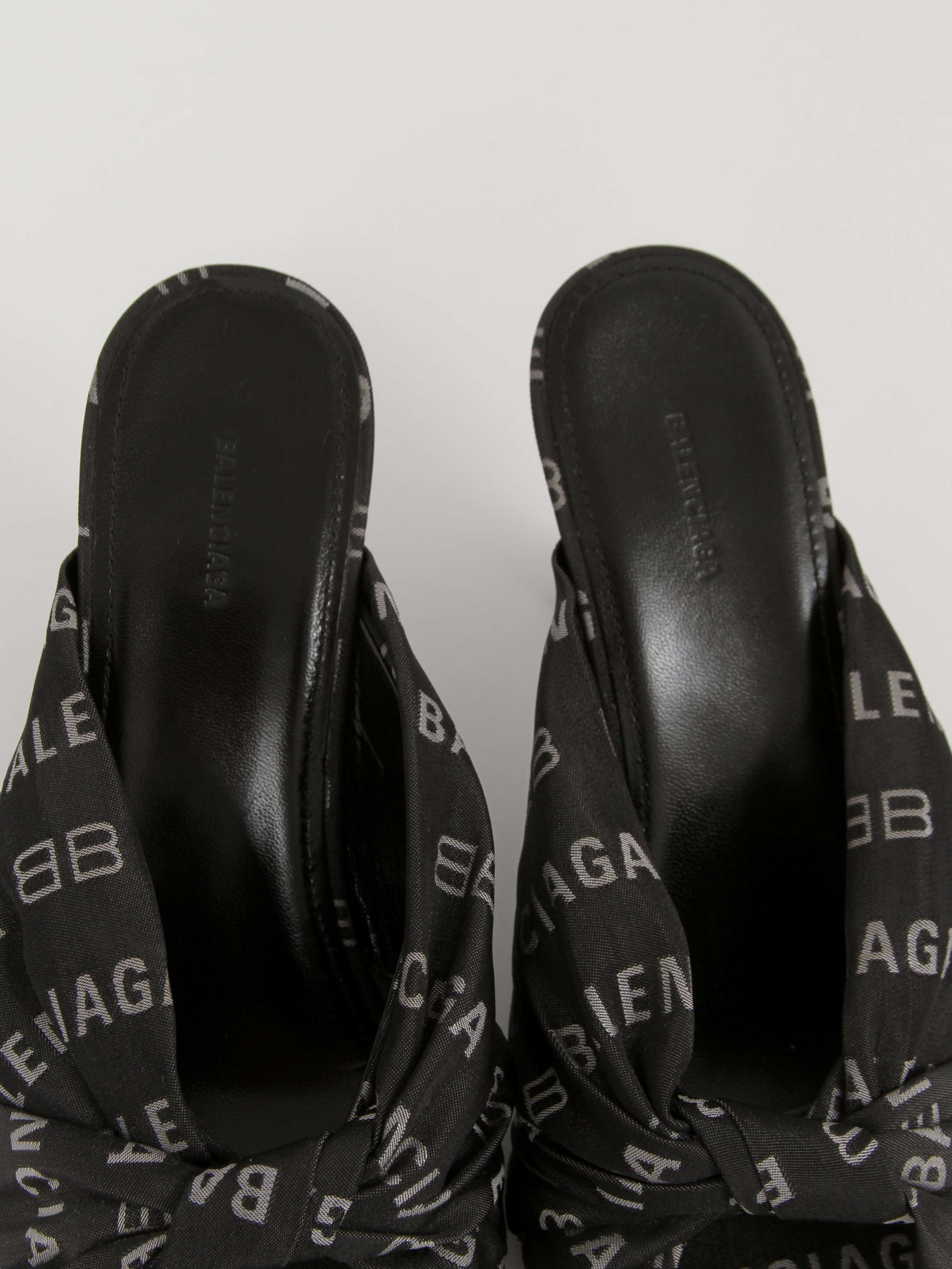 Balenciaga 36 5