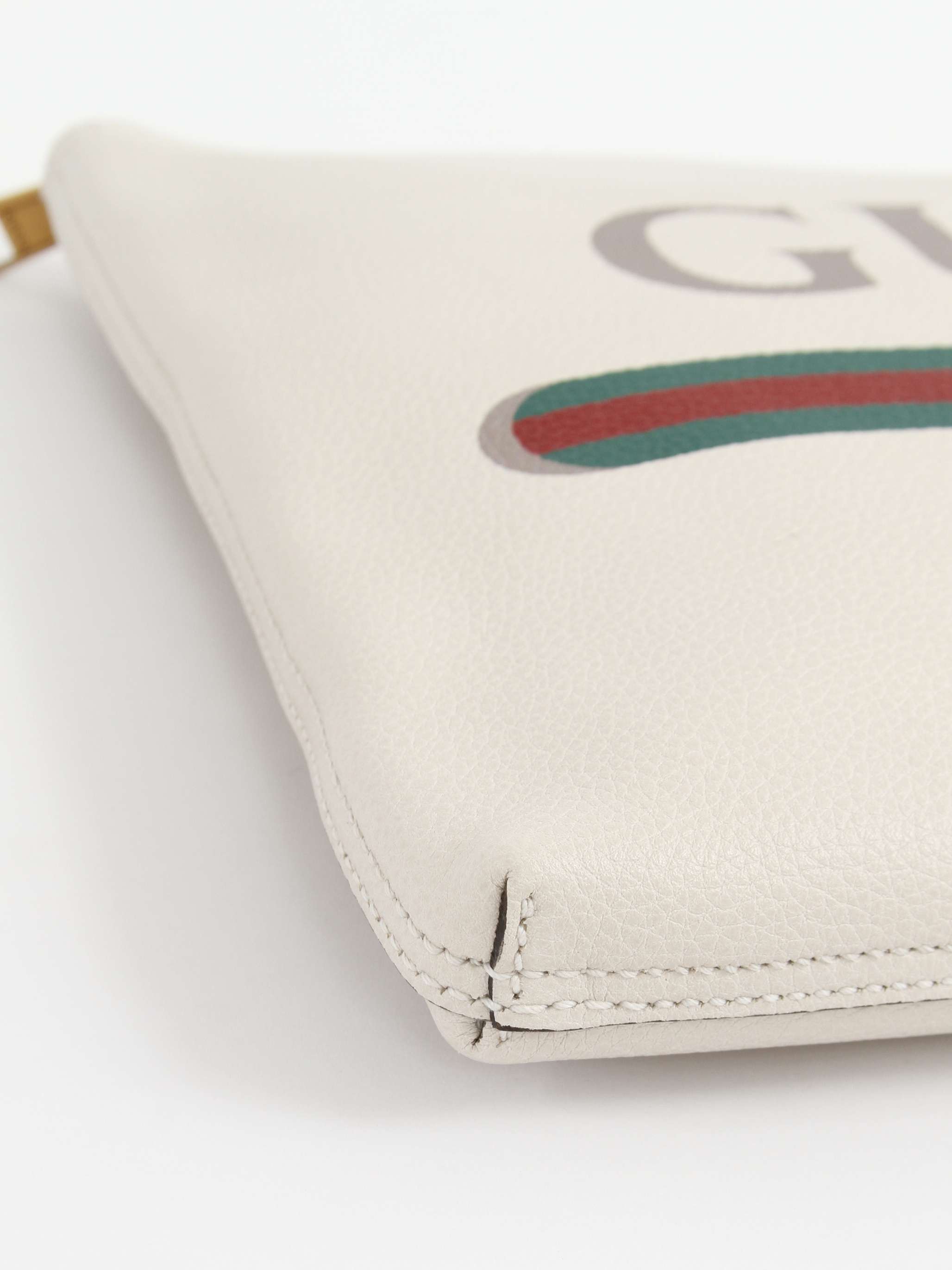 Gucci Leather Bag  5