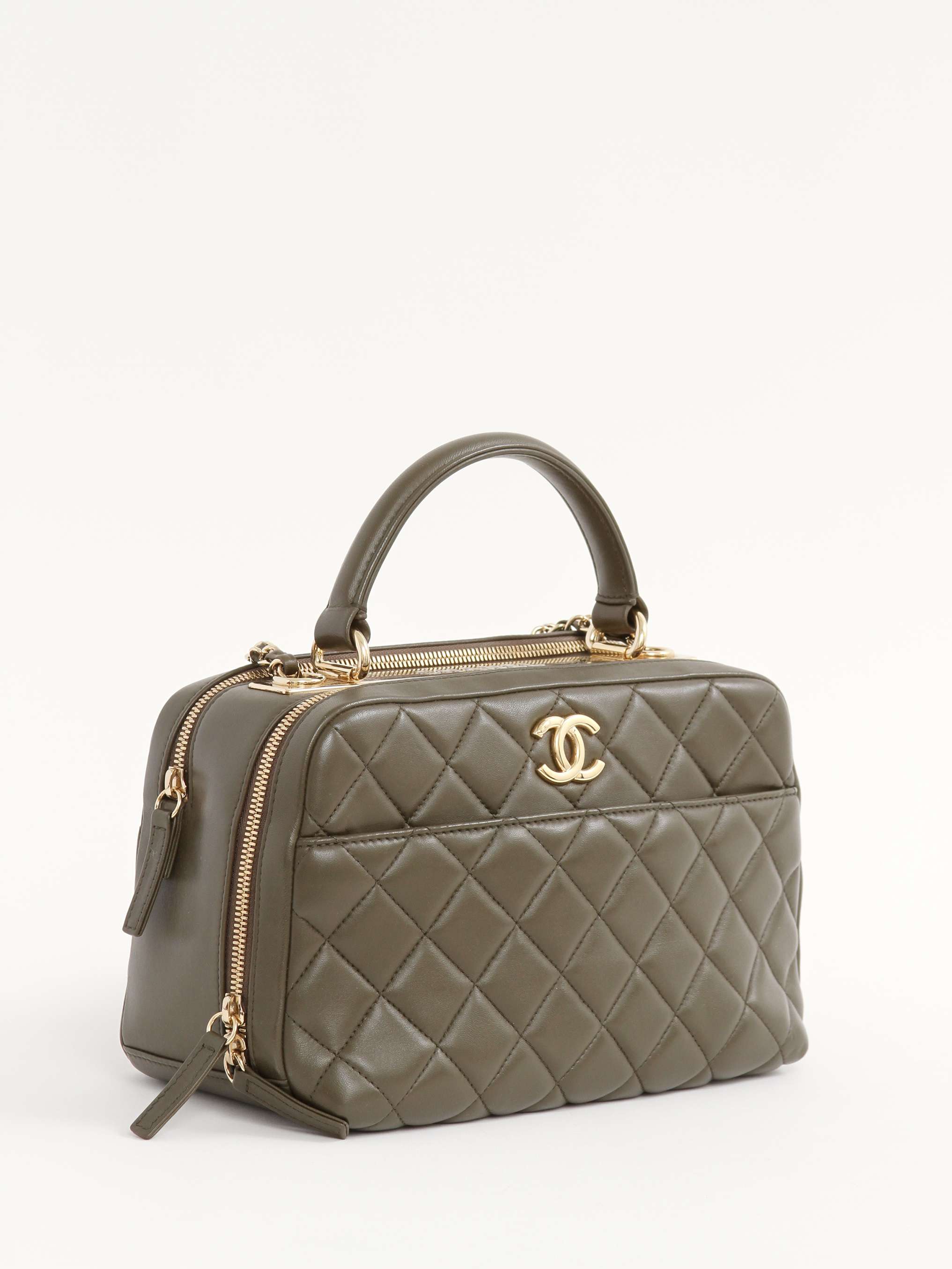Chanel Bowling 2